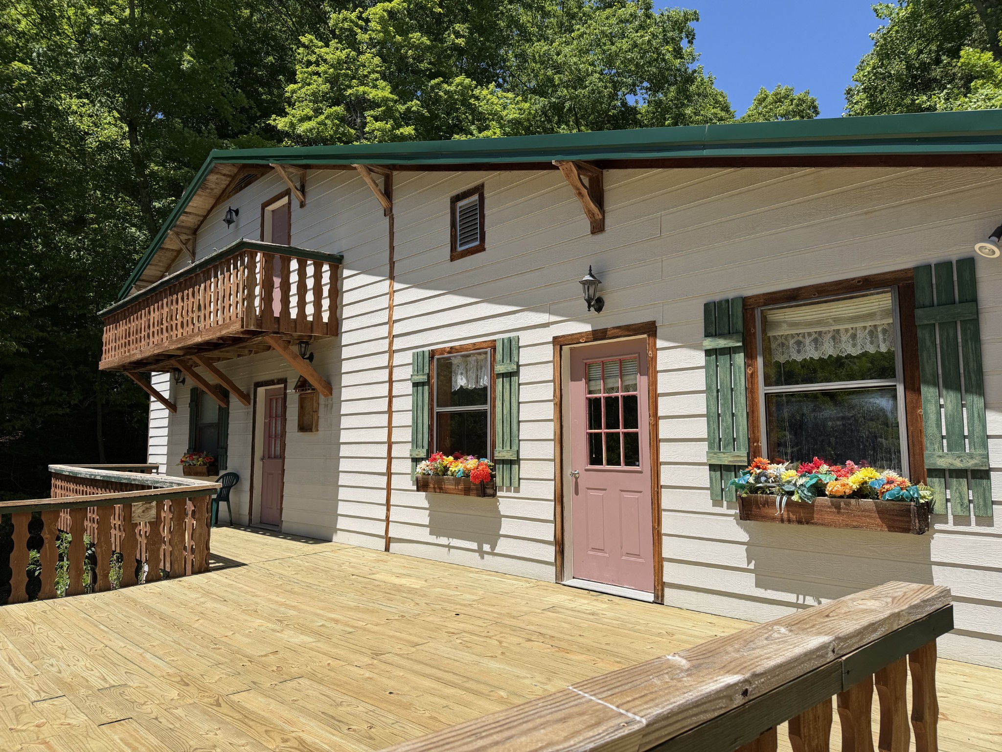 242 Cane Creek Rd
