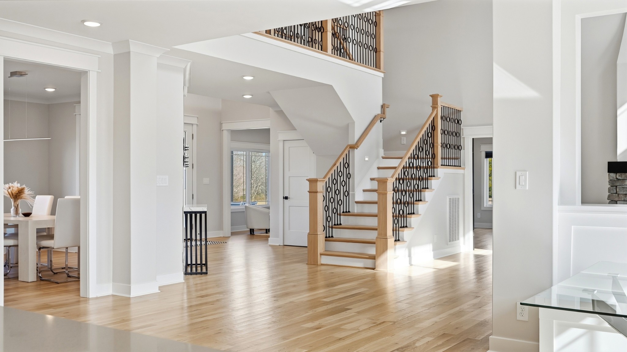Clarksville, Tennessee, 37043, United States, 5 Bedrooms Bedrooms, ,5 BathroomsBathrooms,Residential,Active,2019139