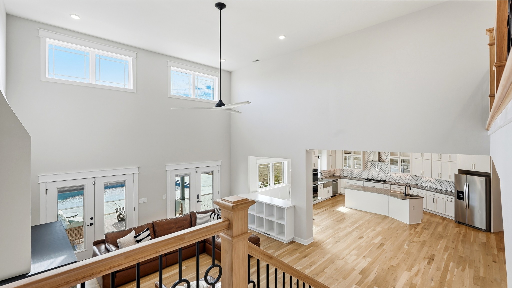 Clarksville, Tennessee, 37043, United States, 5 Bedrooms Bedrooms, ,5 BathroomsBathrooms,Residential,Active,2019139