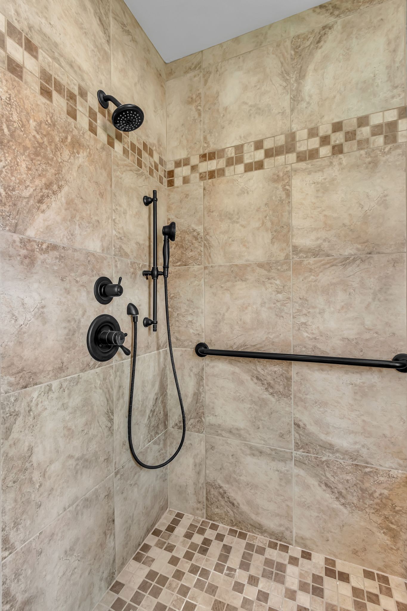 Franklin, Tennessee 37067, United States, 4 Bedrooms Bedrooms, ,2 BathroomsBathrooms,Residential,Pending,102617