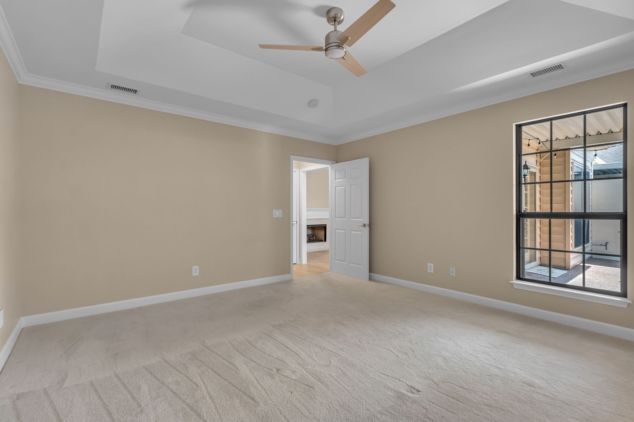 Franklin, Tennessee 37067, United States, 4 Bedrooms Bedrooms, ,2 BathroomsBathrooms,Residential,Pending,102617