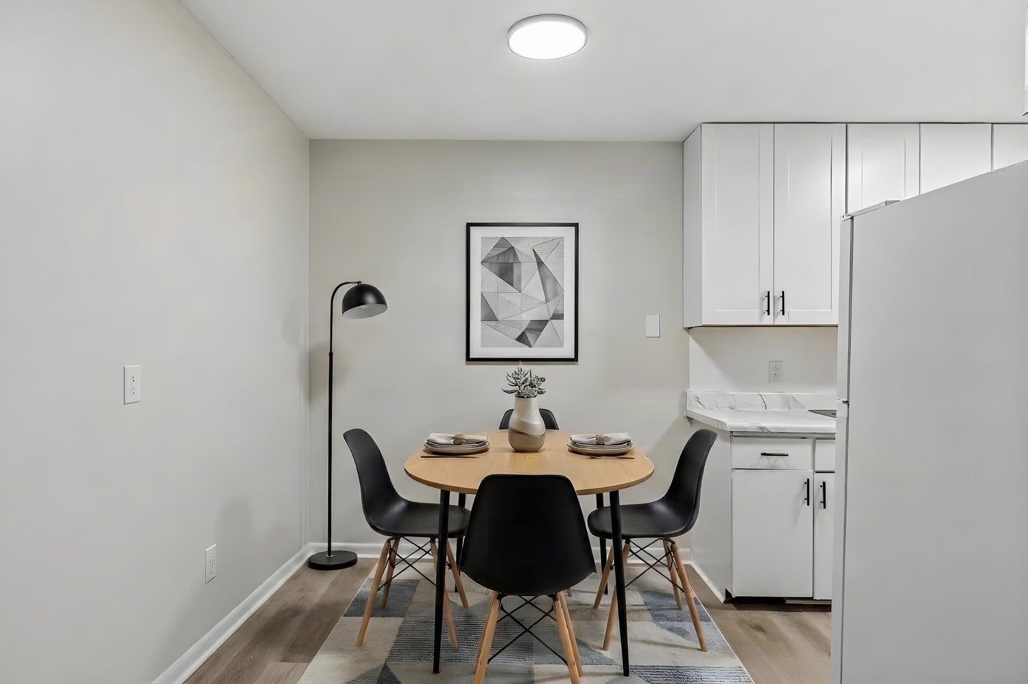 550 Harding Pl F122