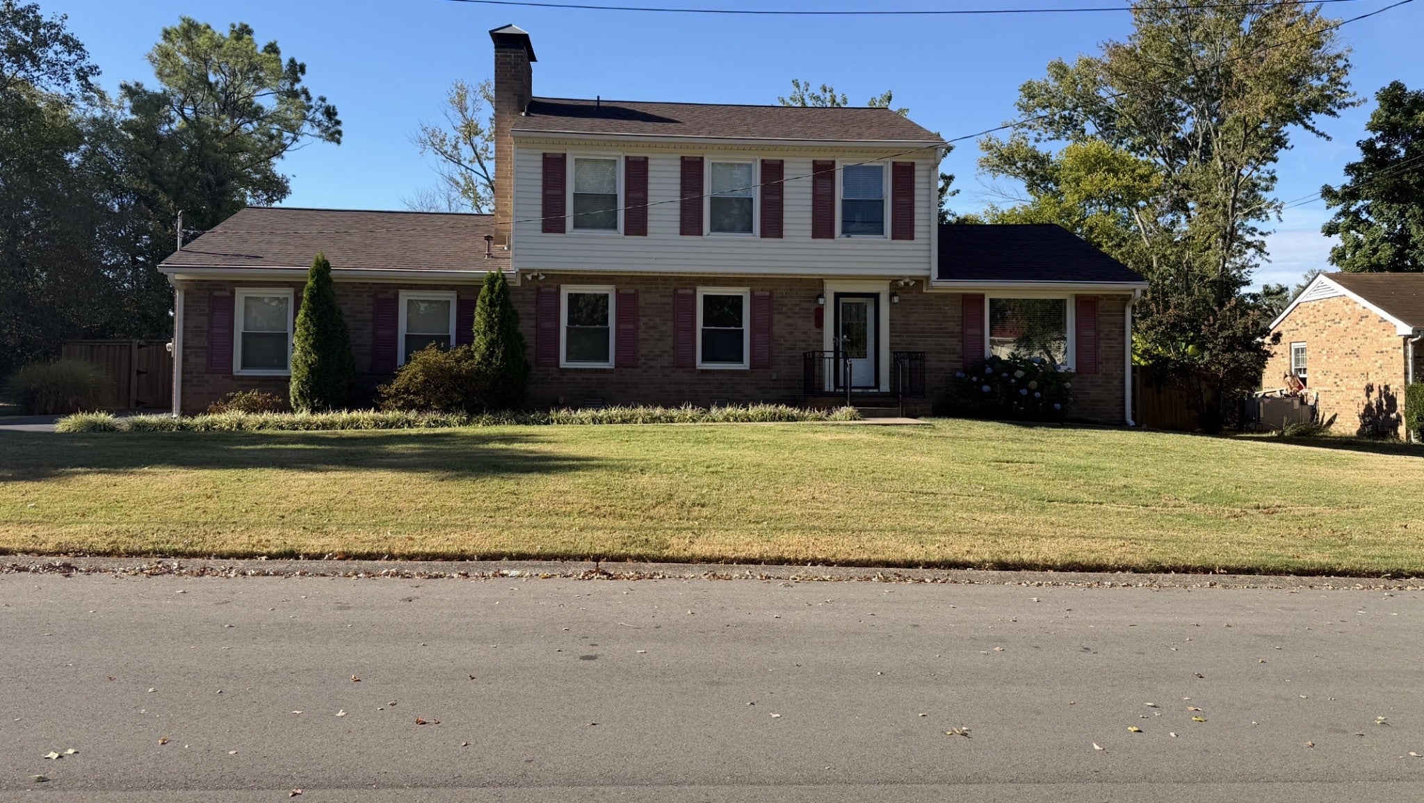 3-bed listing at 108 Clearlake Dr E Dr E, Nashville