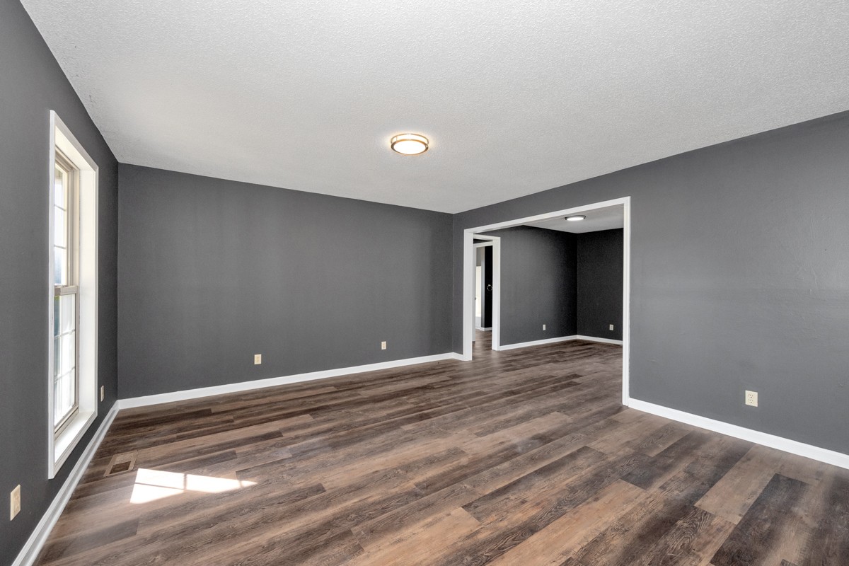 13014 Minor Hill Hwy