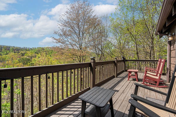 2415 N School House Gap Rd