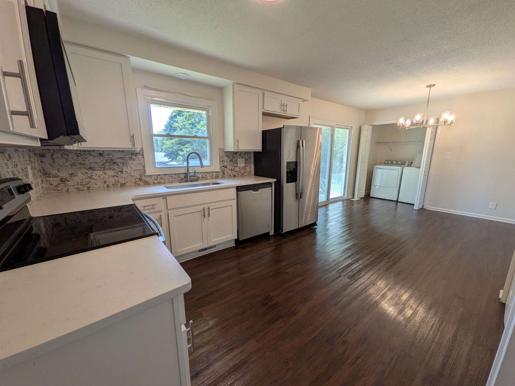 809 Margret Dr