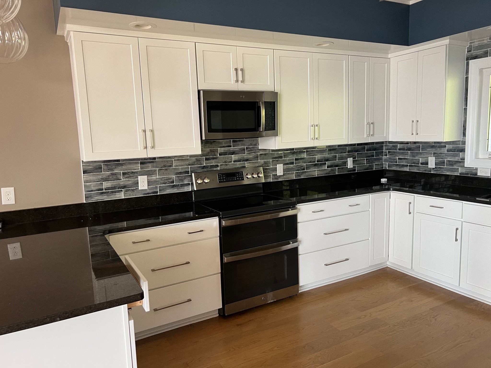 12273 Manchester Pike