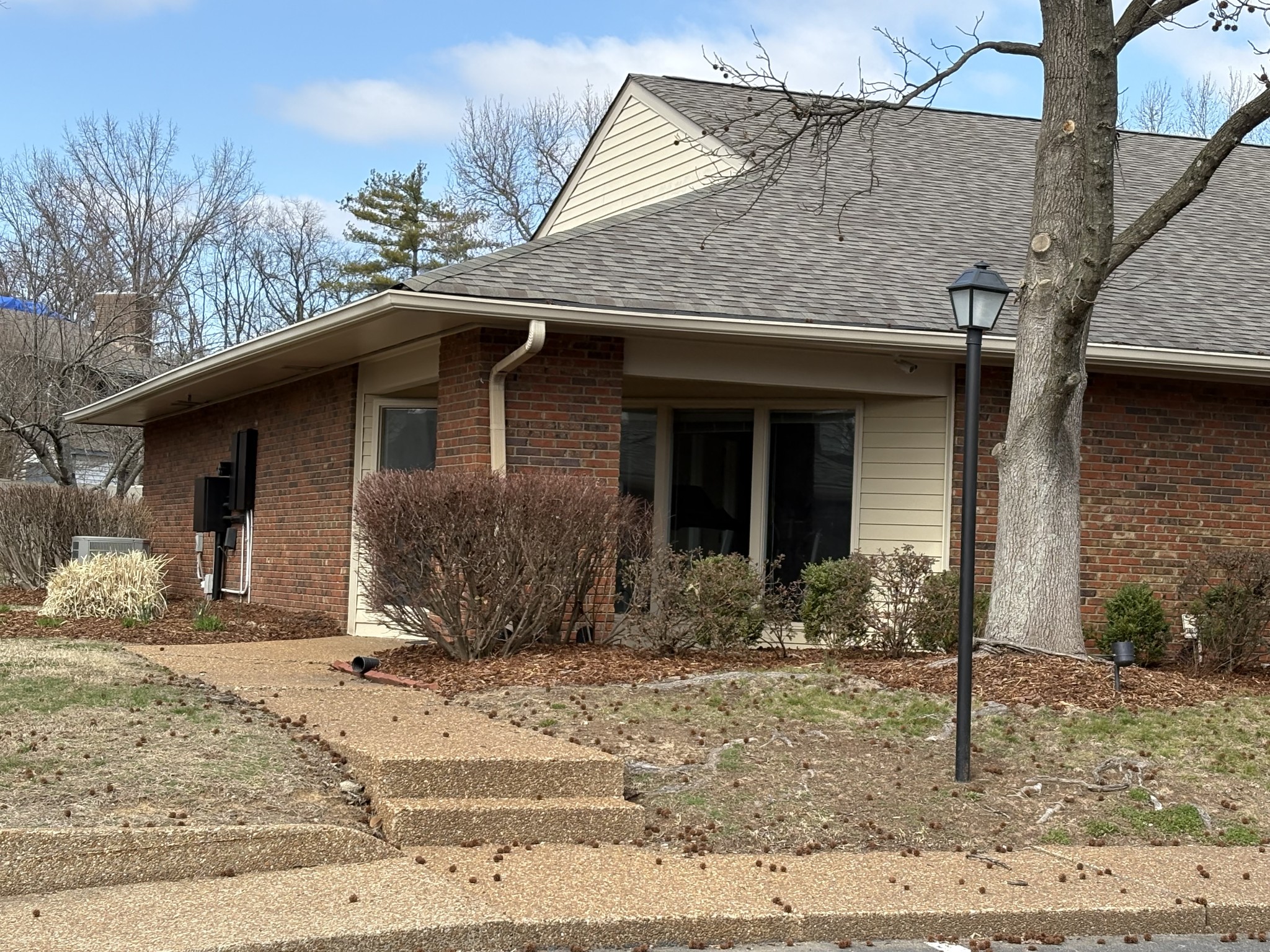 254 Westfield Dr 254