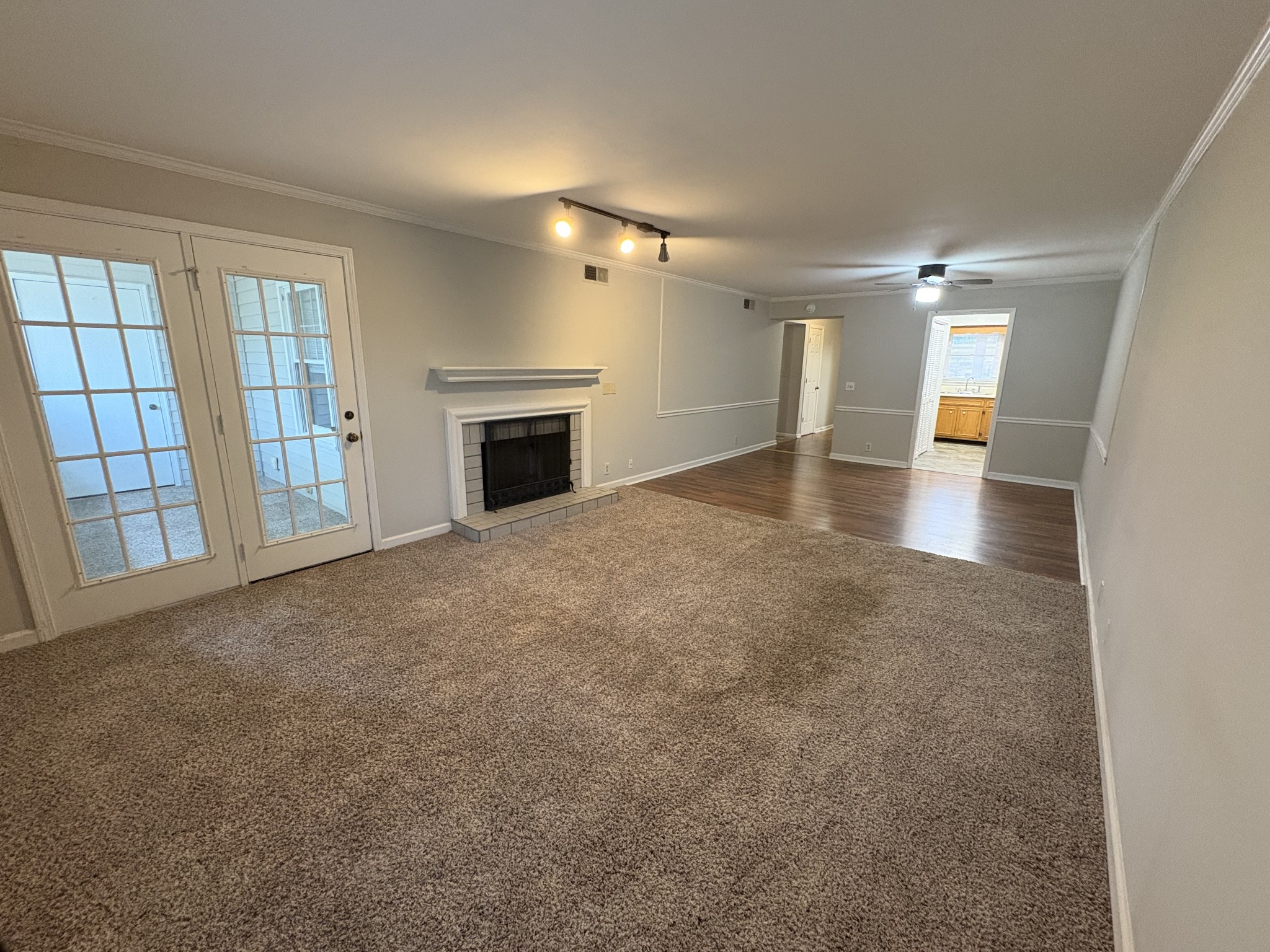 254 Westfield Dr 254