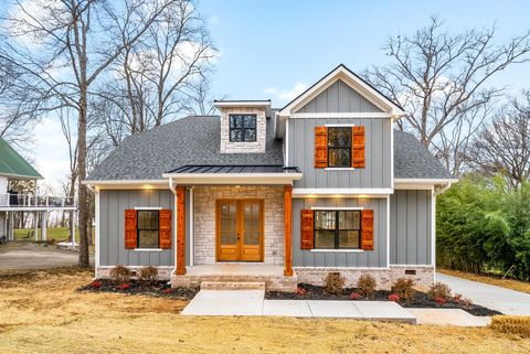 311 Riverview Dr Dover TN 37058
