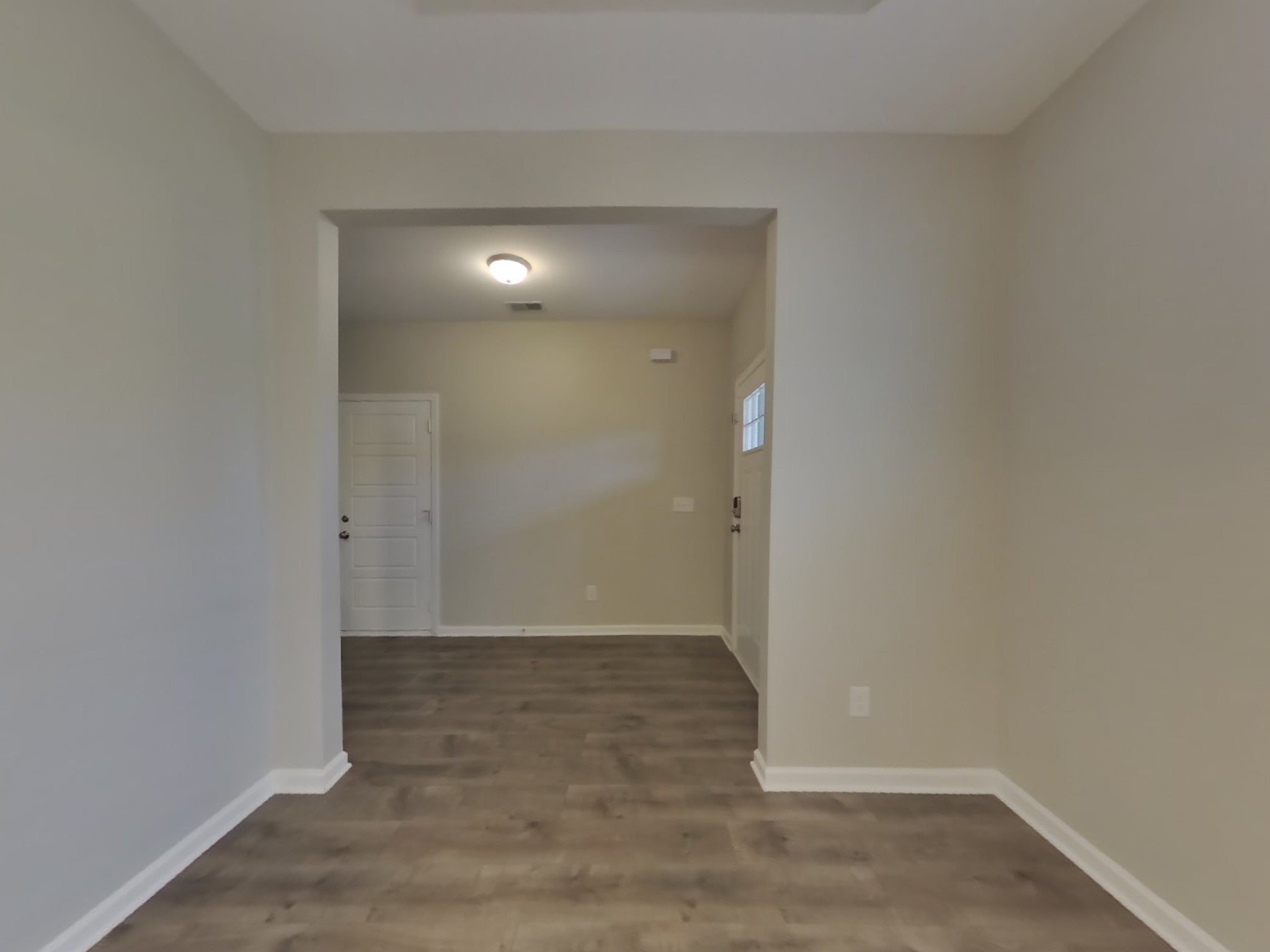 825 Ellyson Dr