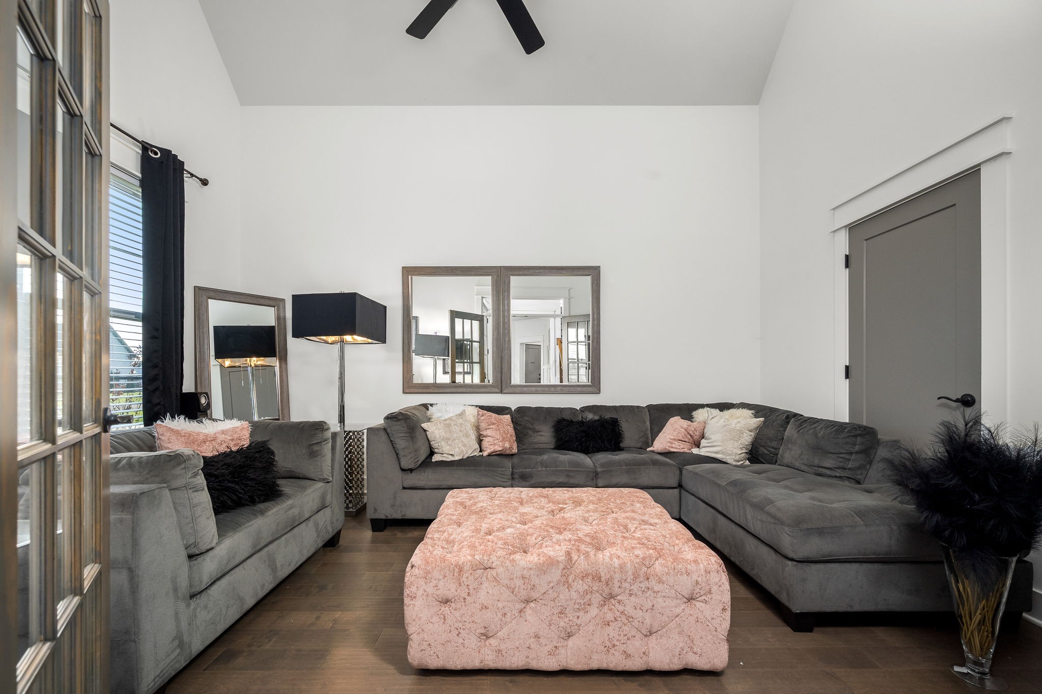 2614 Holly Springs Dr