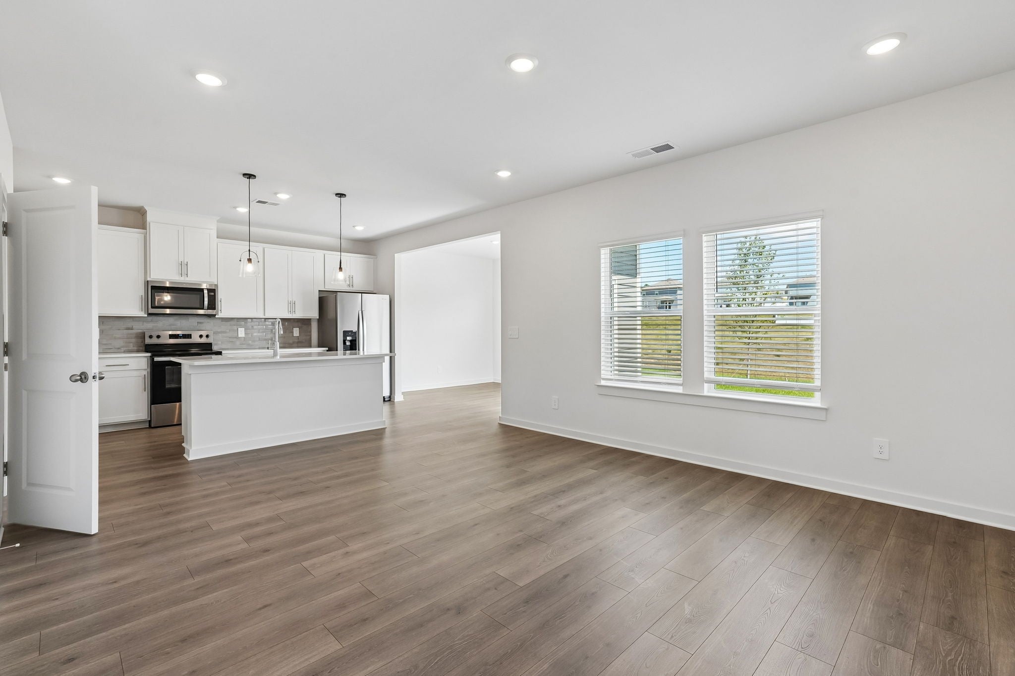 2102 Craven Pl