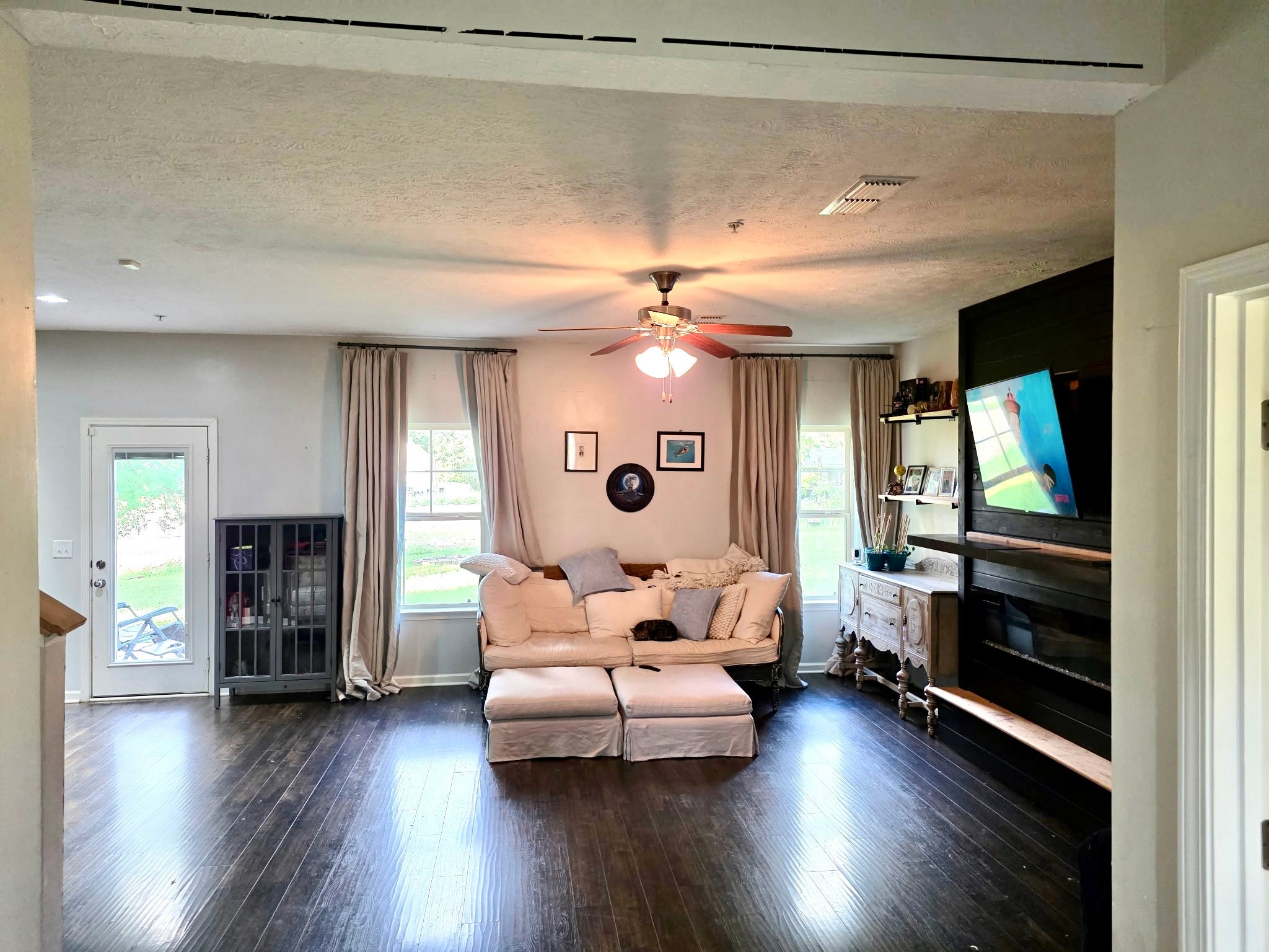 802 Silverhill Dr