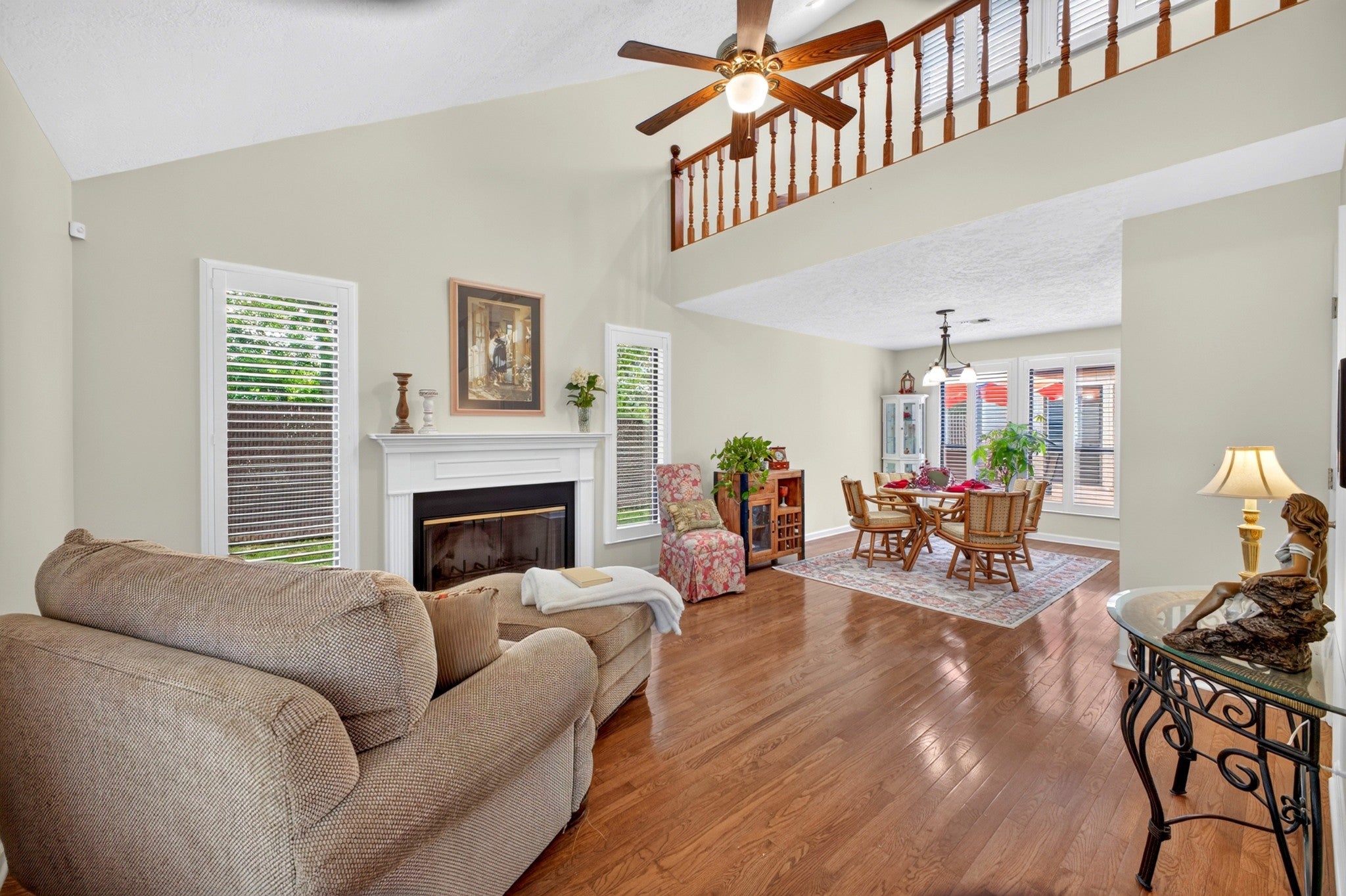 416 Castlewood Ln