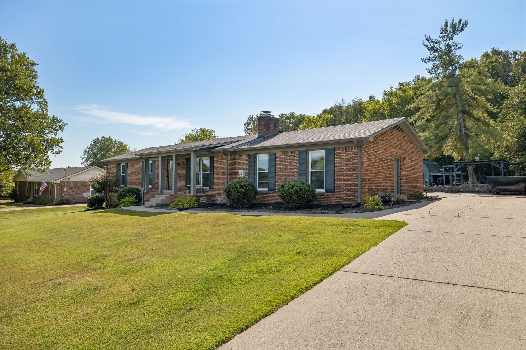 110 Moss Glen Rd