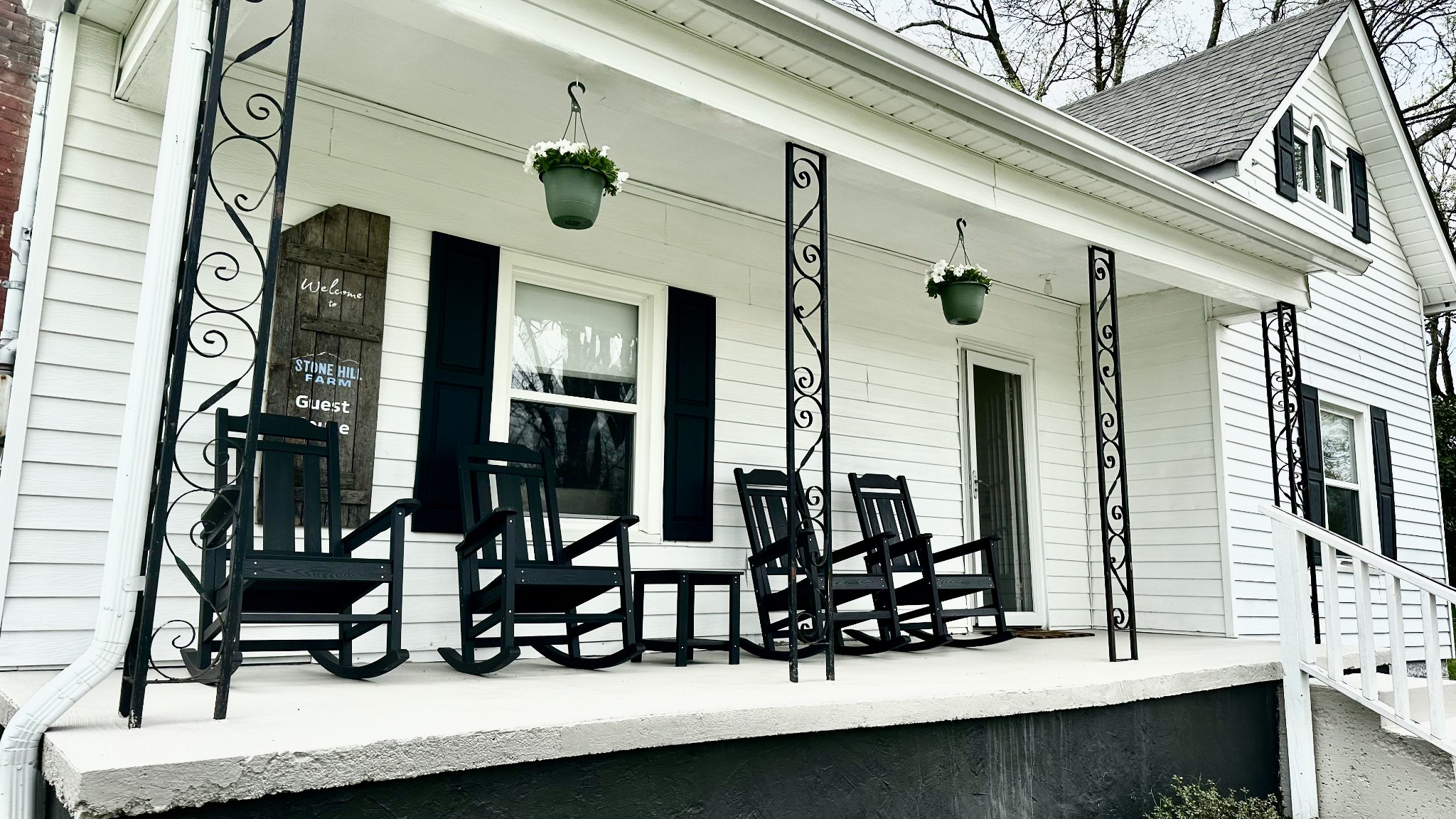 546 W Old Alexandria Rd