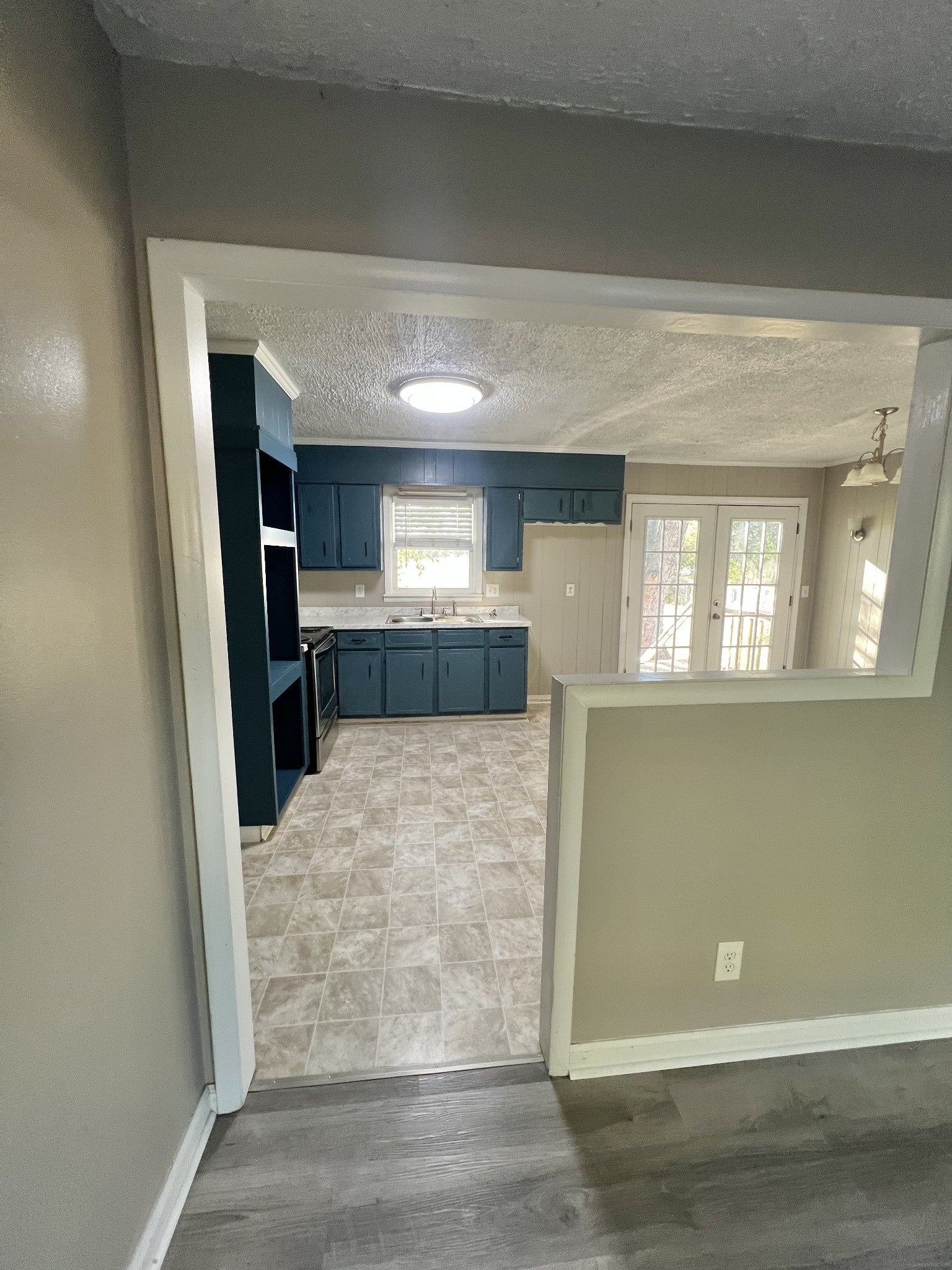 267 Royal Dr