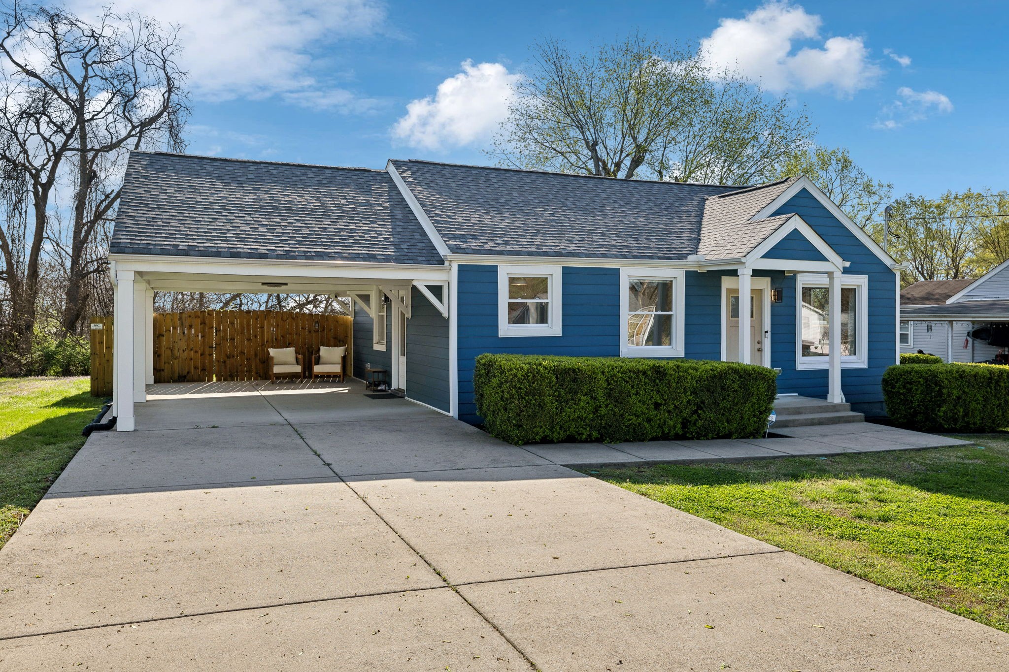 312 Spence Cir