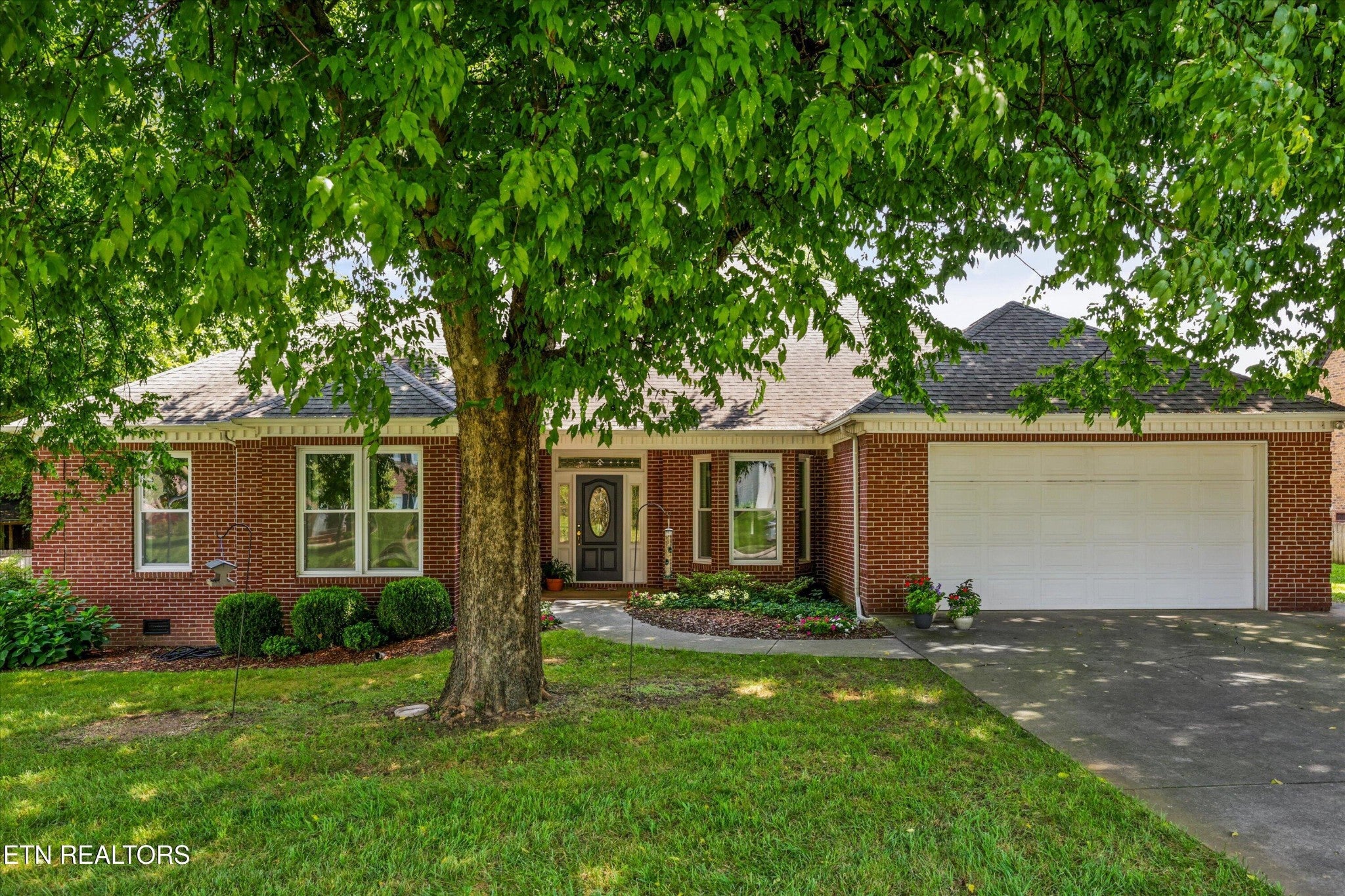 204 Battery Hill Circle