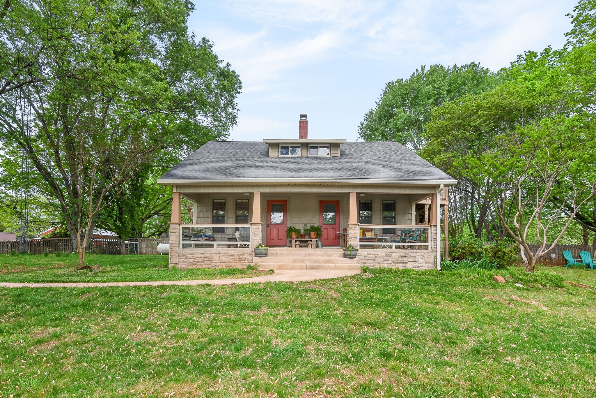 7400 Franks Ferry Rd