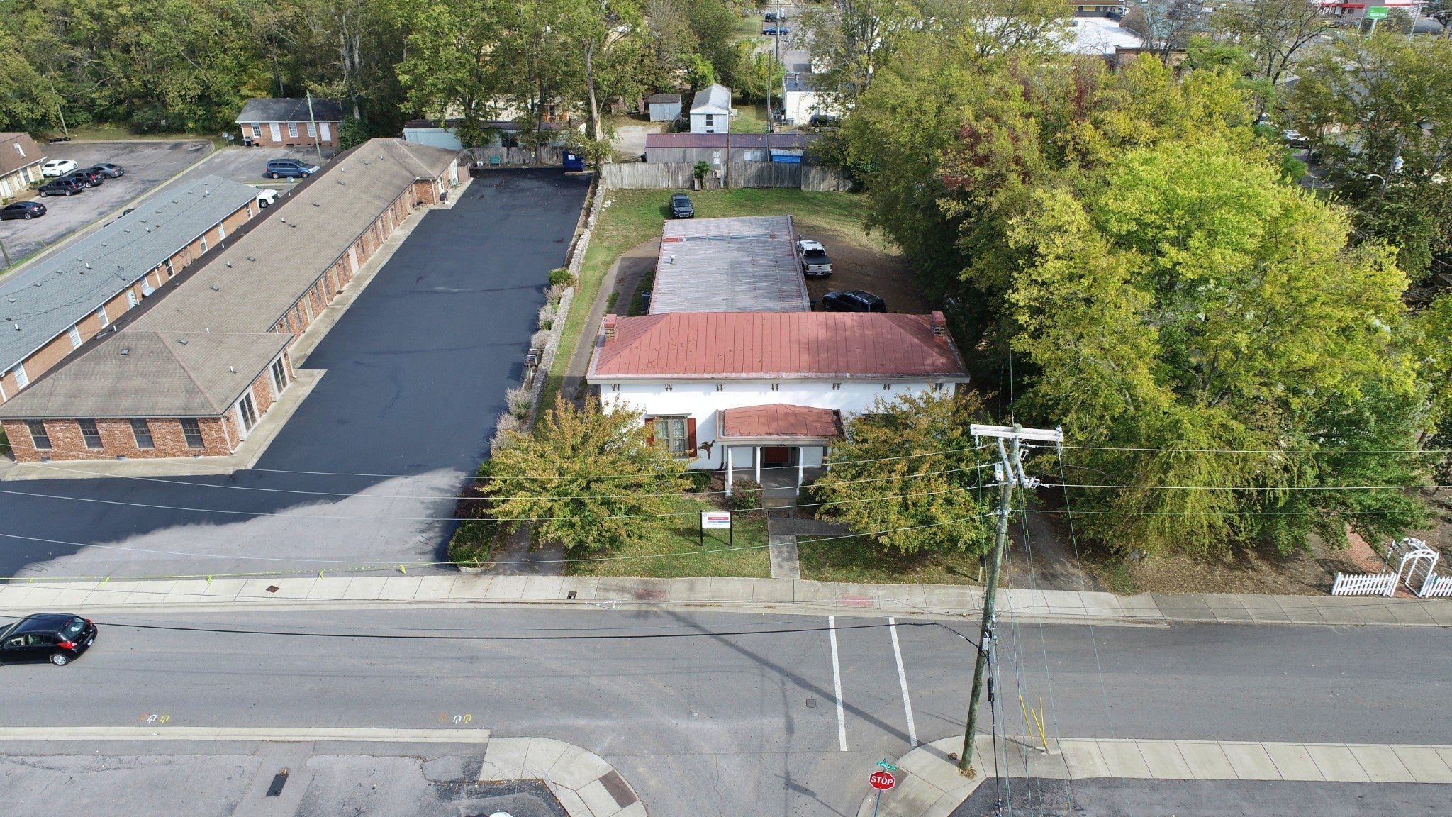 135 College St