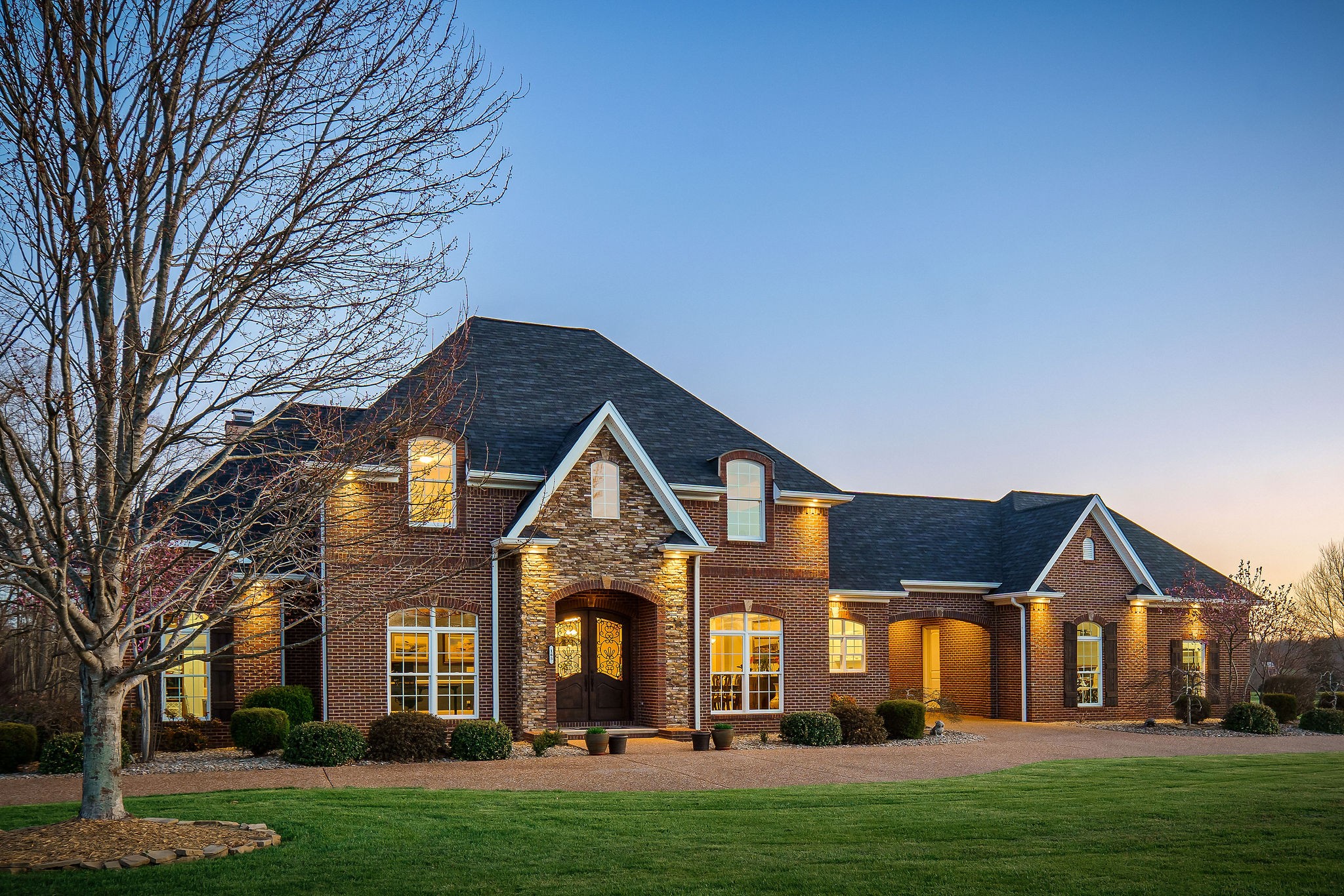 165 Southern Woods Ct