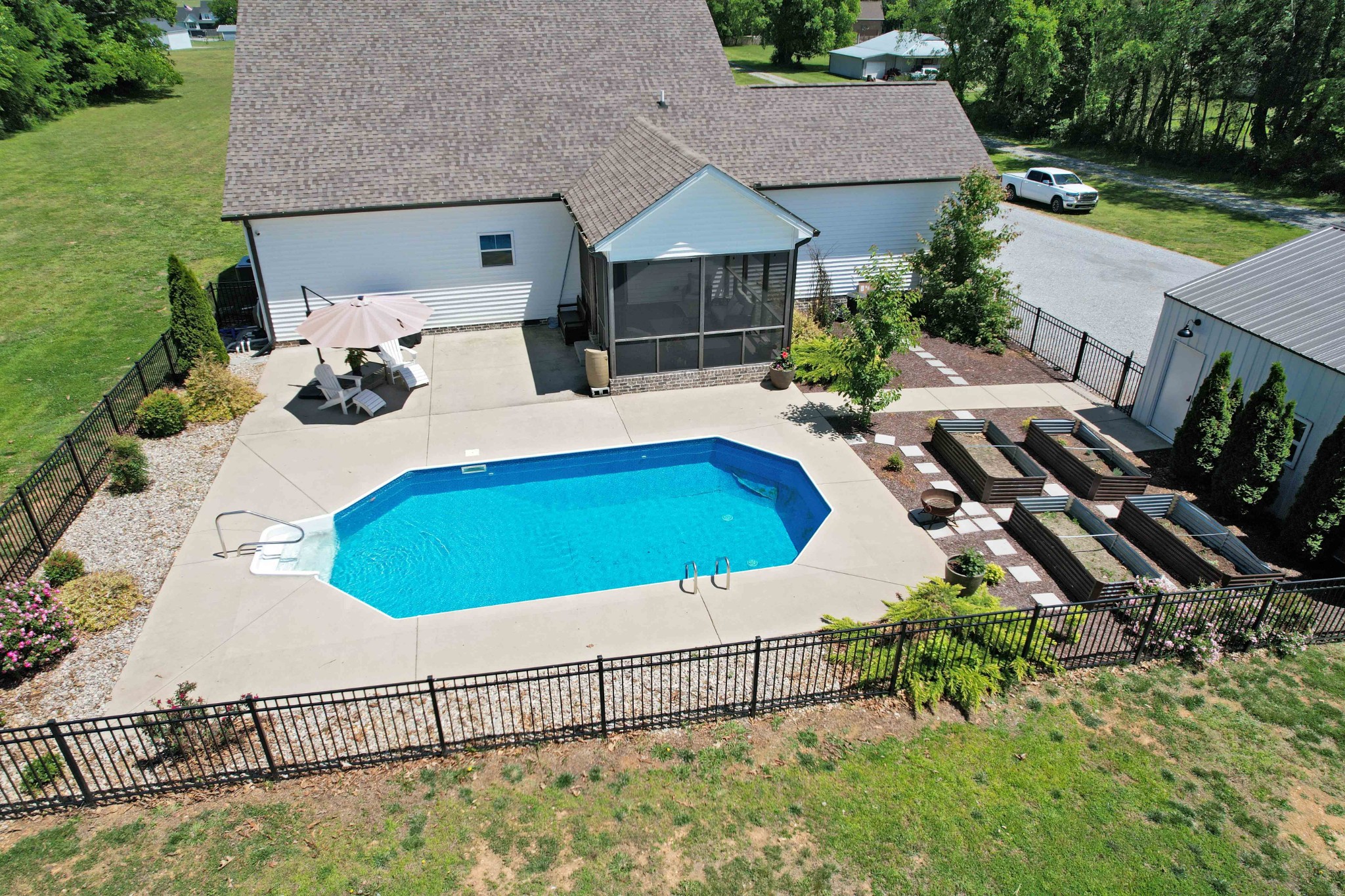 5142 Cross Plains Rd