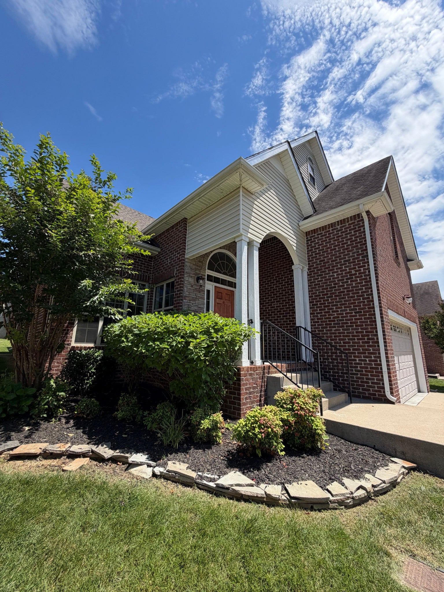 266 Turnberry Cir
