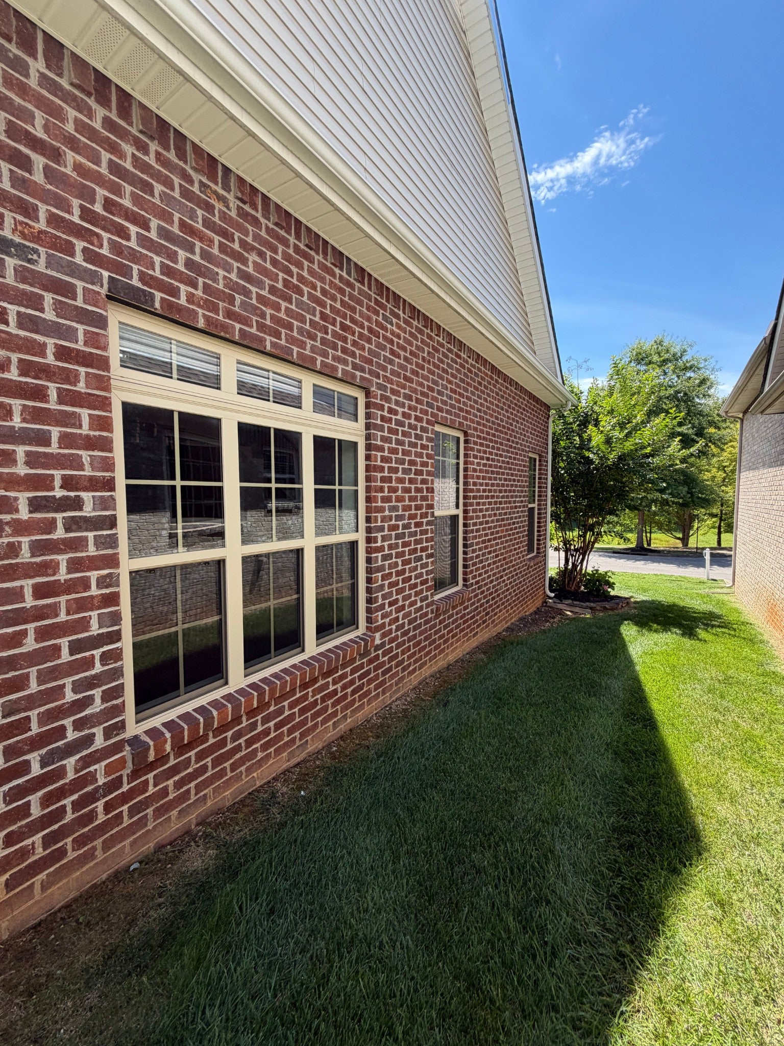 266 Turnberry Cir