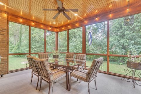 422 Evergreen Cir Kingston Springs TN 37082