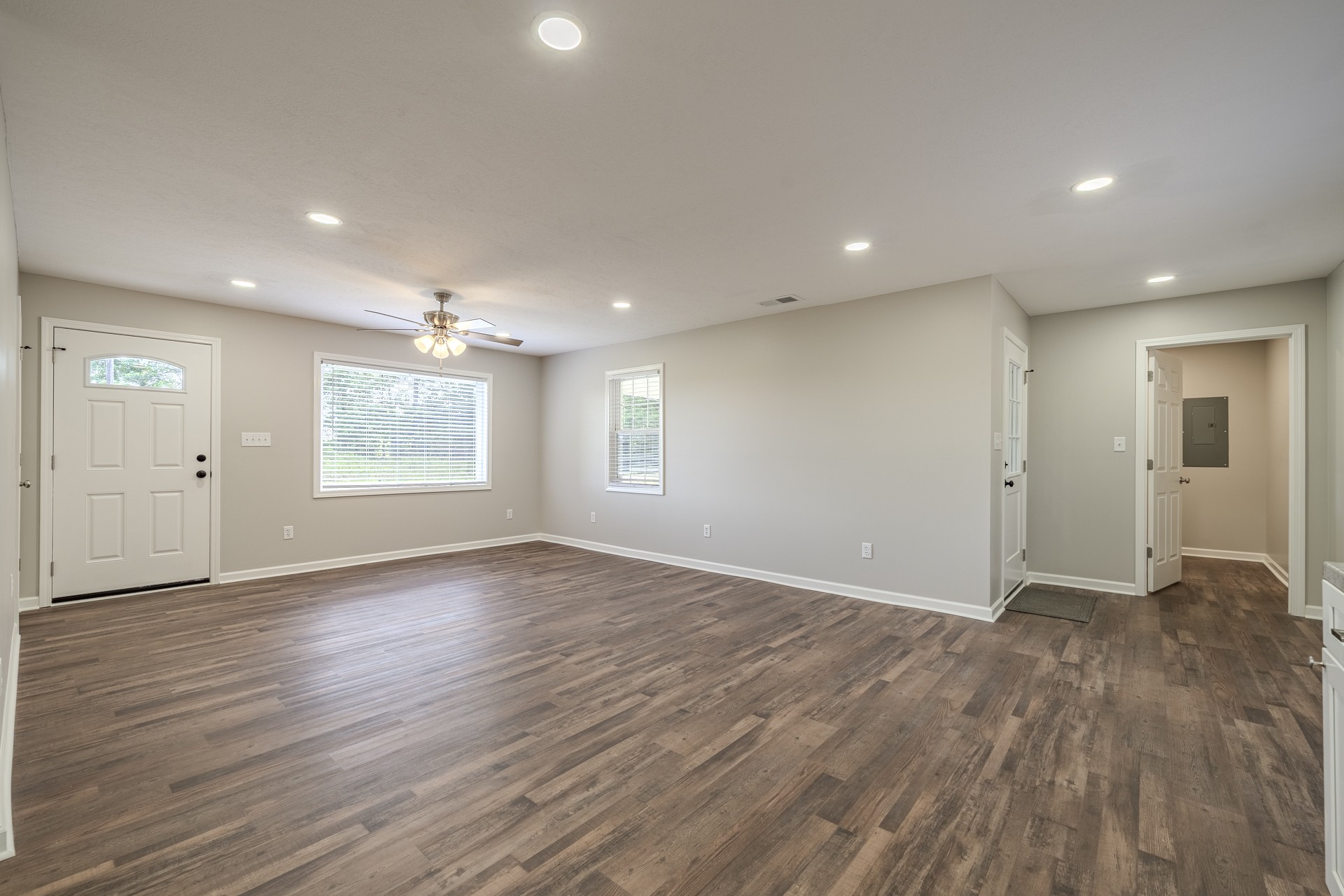 1427 Britton Ln - Photo 4