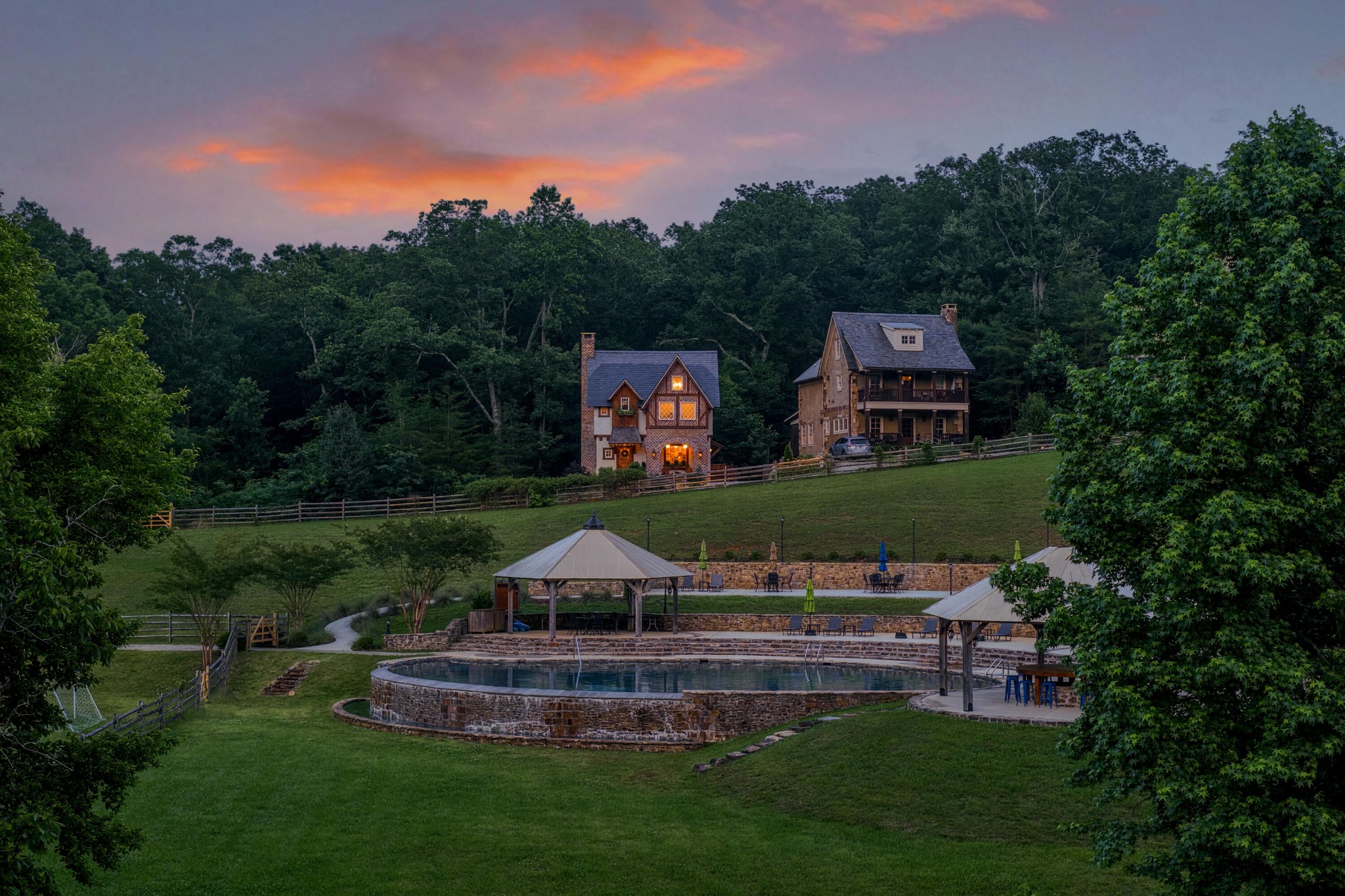 32 Lantern Cove Road
