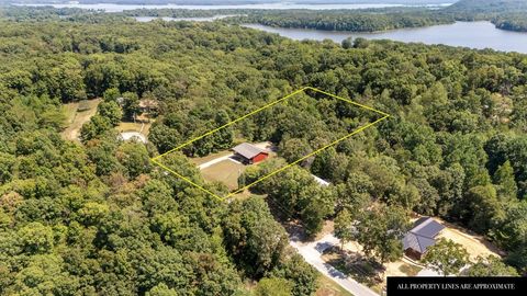 366 Connie Lynn Dr Camden TN 38320