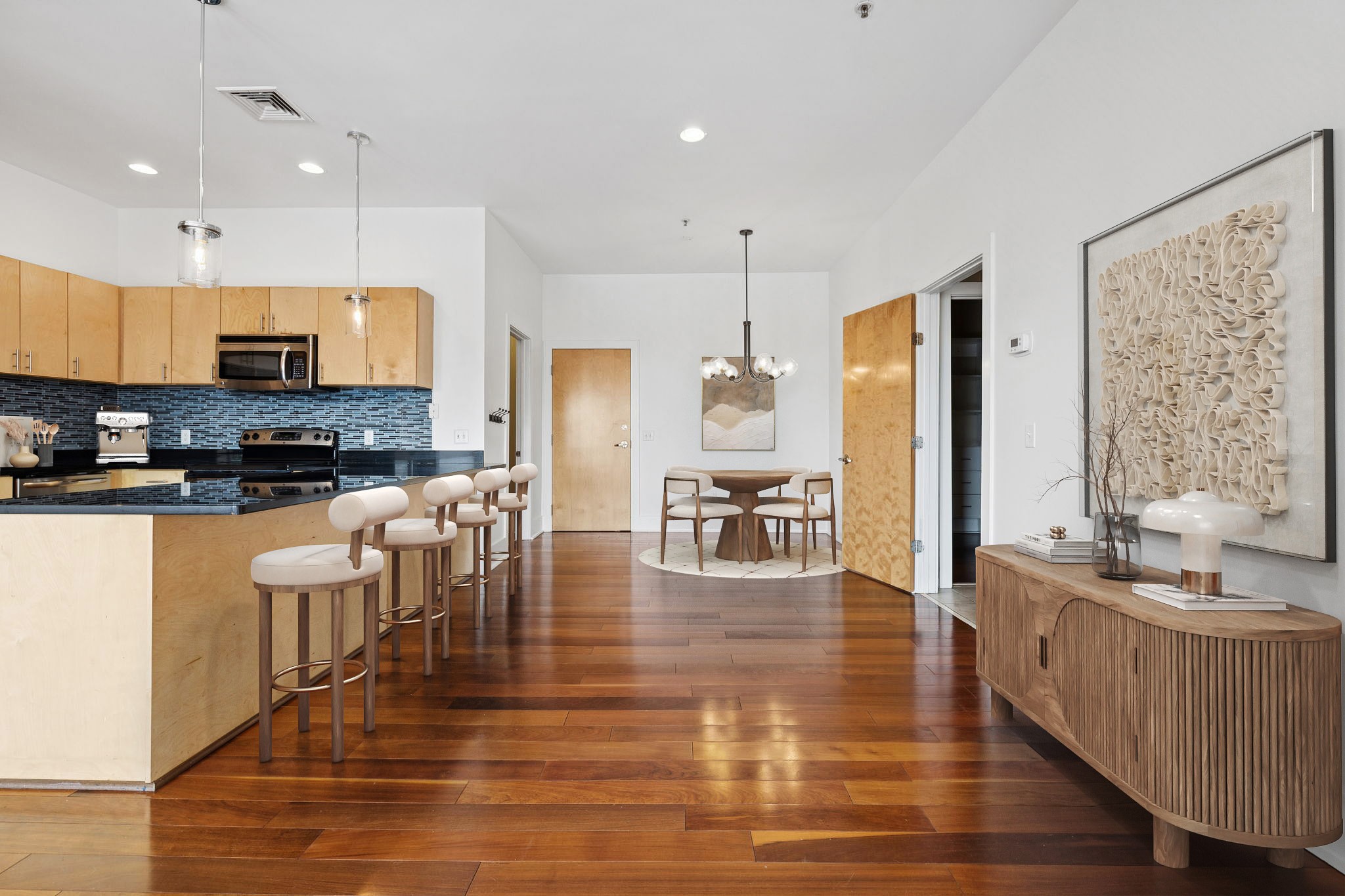 2201 8th Ave S 306