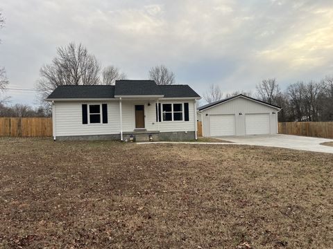 1343 Oaklawn Rd Chapmansboro TN 37035