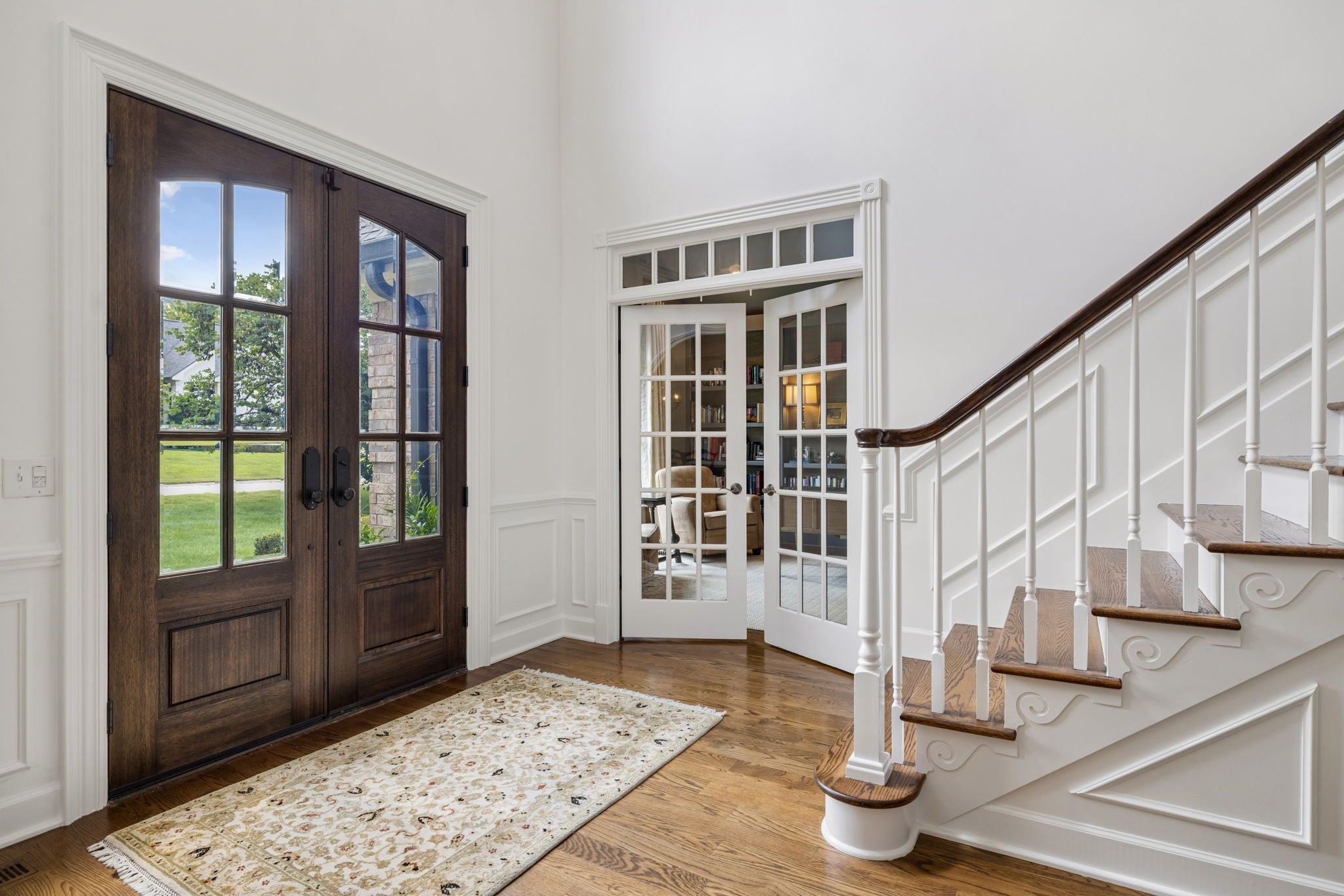 218 Gardenridge Dr