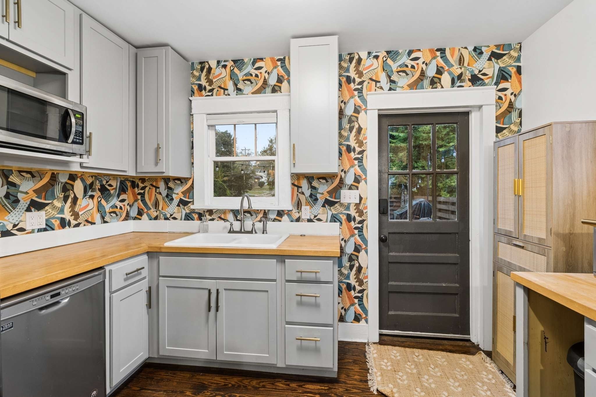 listing at 1500 Riverside Dr, Nashville