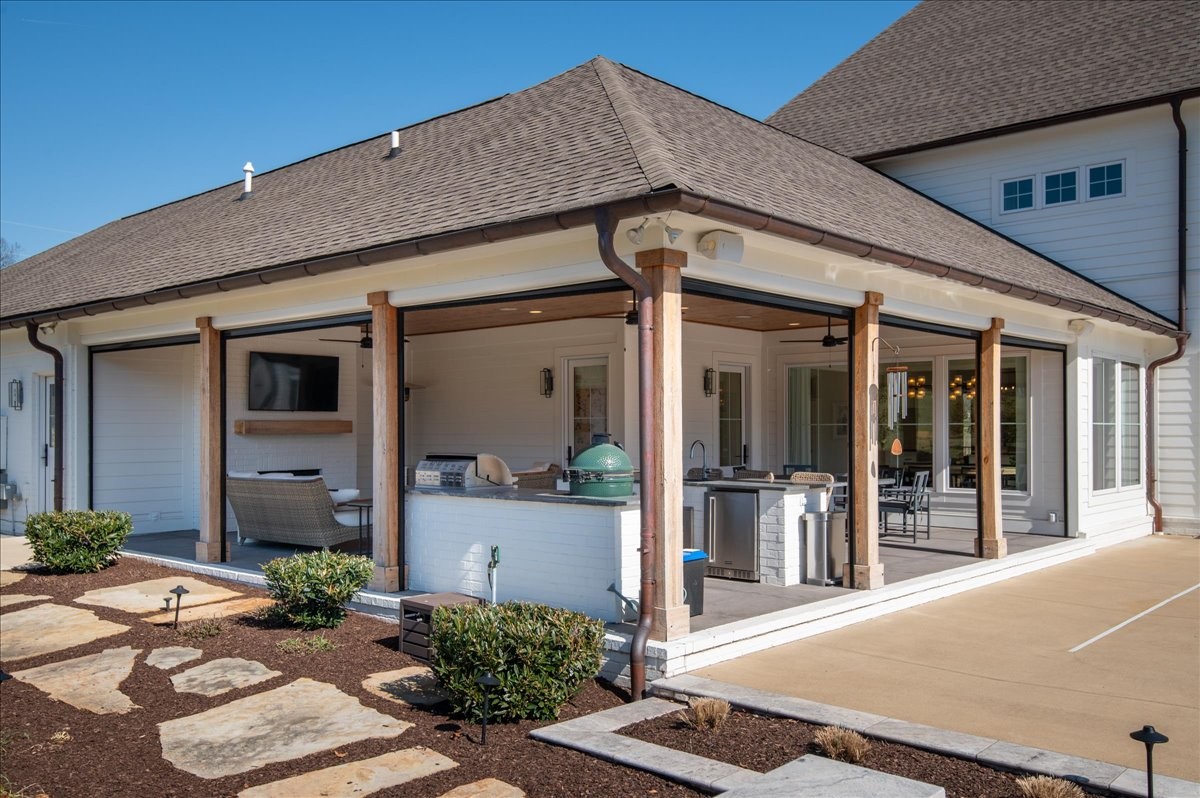 Lebanon, Tennessee, 37090, United States, 4 Bedrooms Bedrooms, ,5 BathroomsBathrooms,Residential,Active,2024519