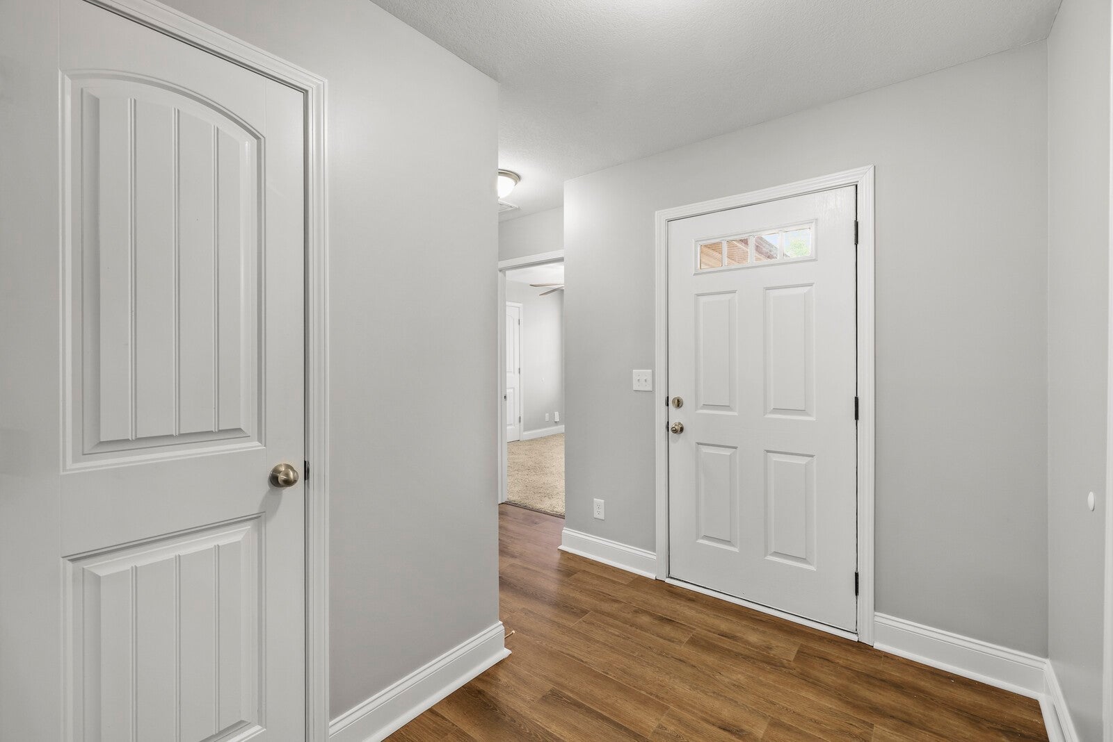 424 Leslie Wood Dr
