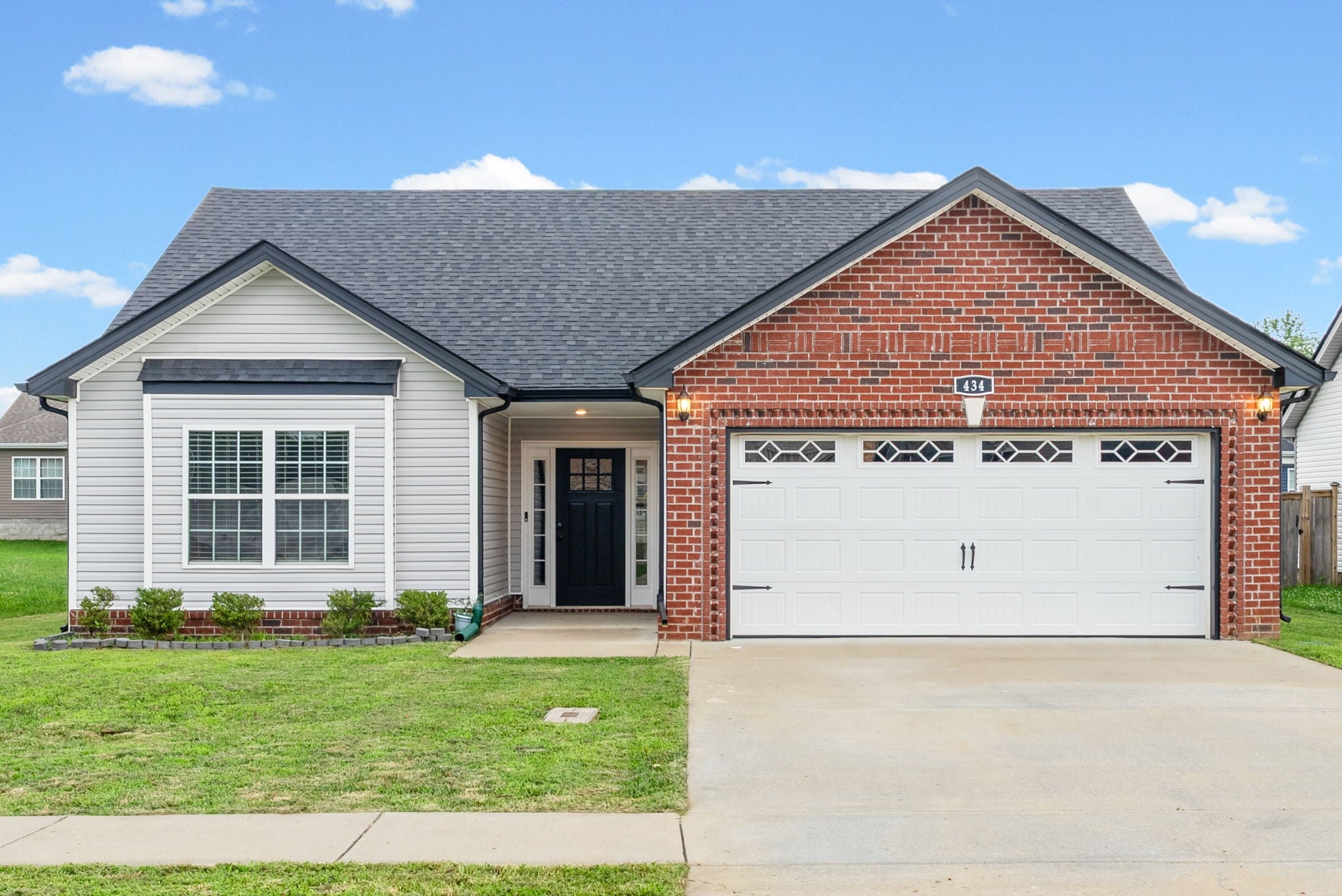 434 Irish Hills Dr