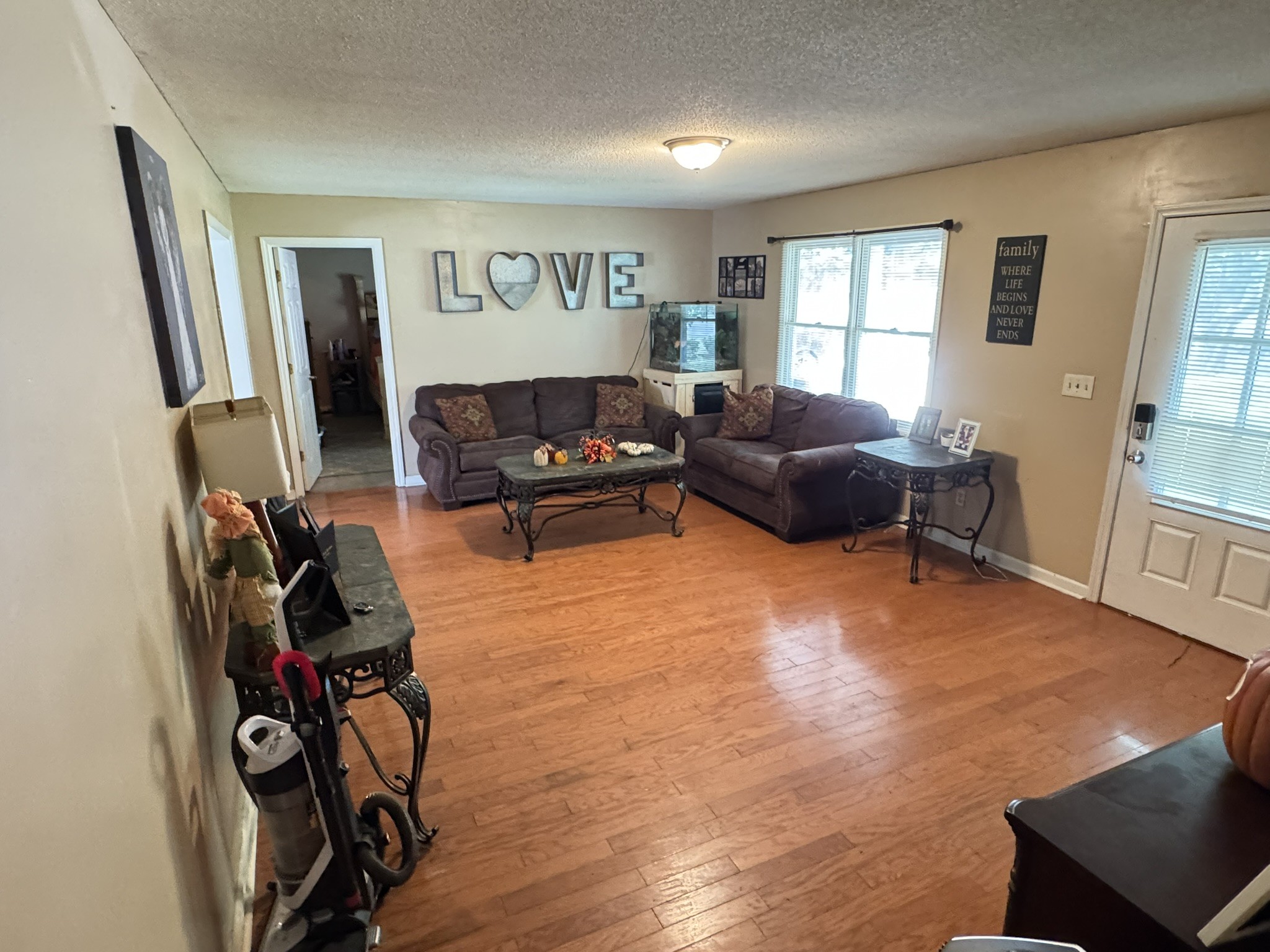 70 Woods Edge Rd