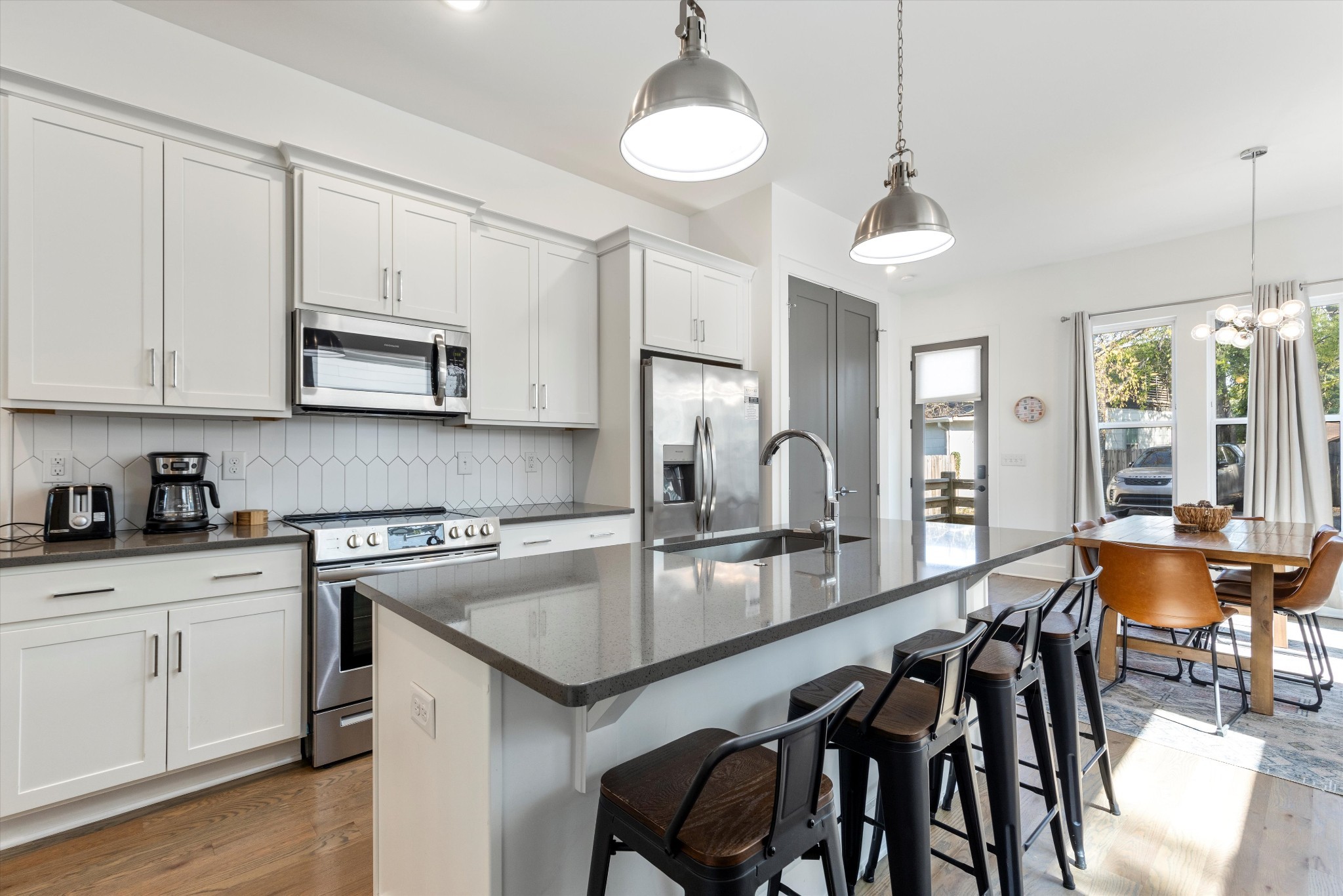 201 Prince Ave B