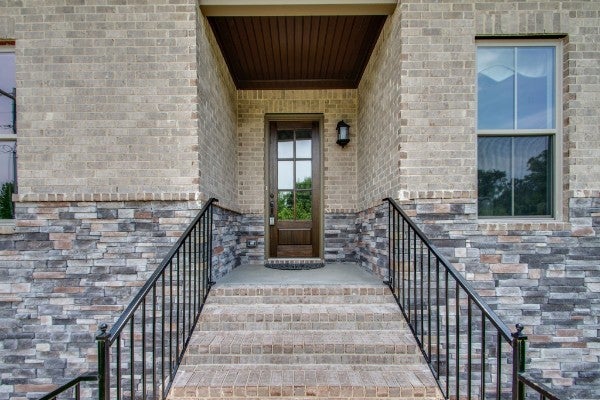 3 Elissa Place