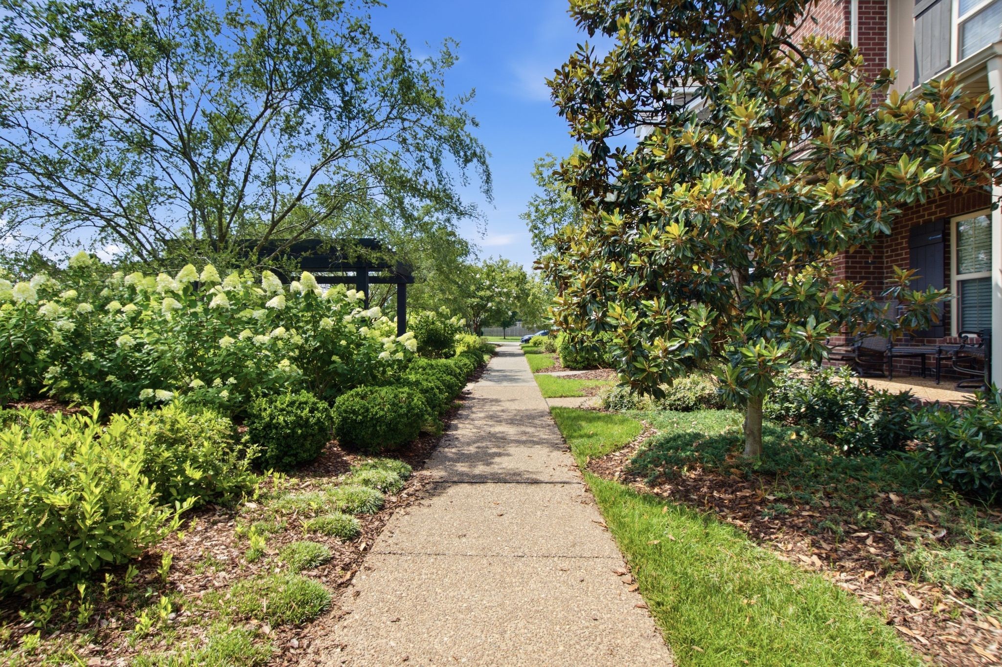 4025 Viola Lane, Franklin TN 37069 3-bed condo, photo 9 of 30
