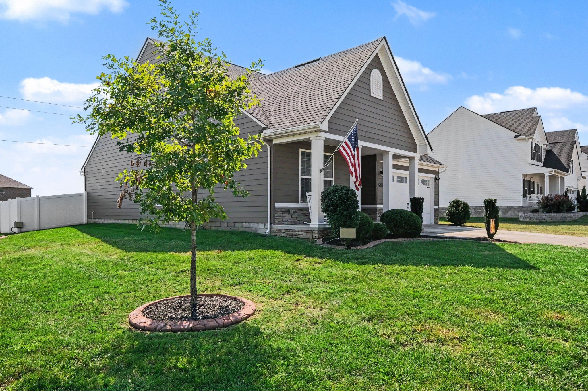 801 Raintree Dr