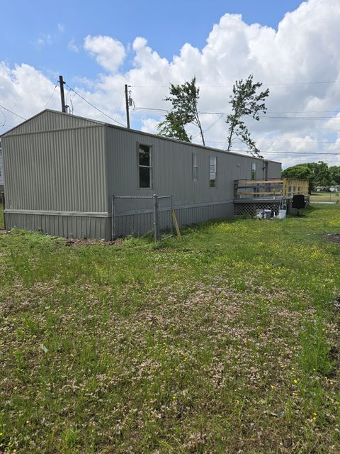 104 Plantation Dr La Vergne TN 37086