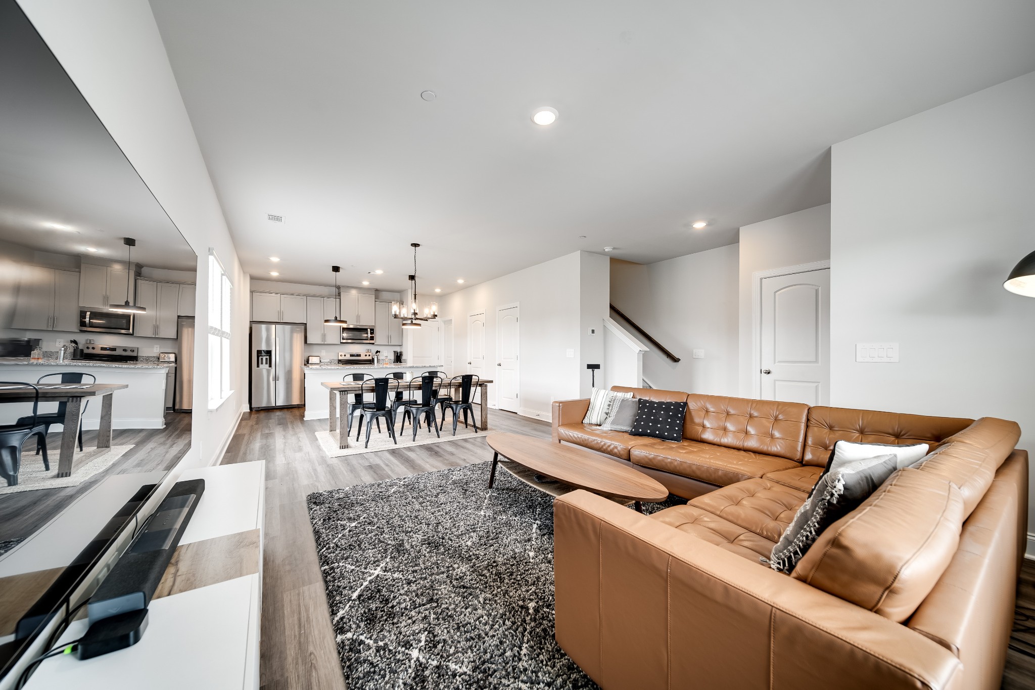 204 Douglas Bend Rd