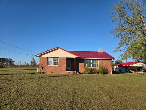126 Dunn Rd Leoma TN 38468