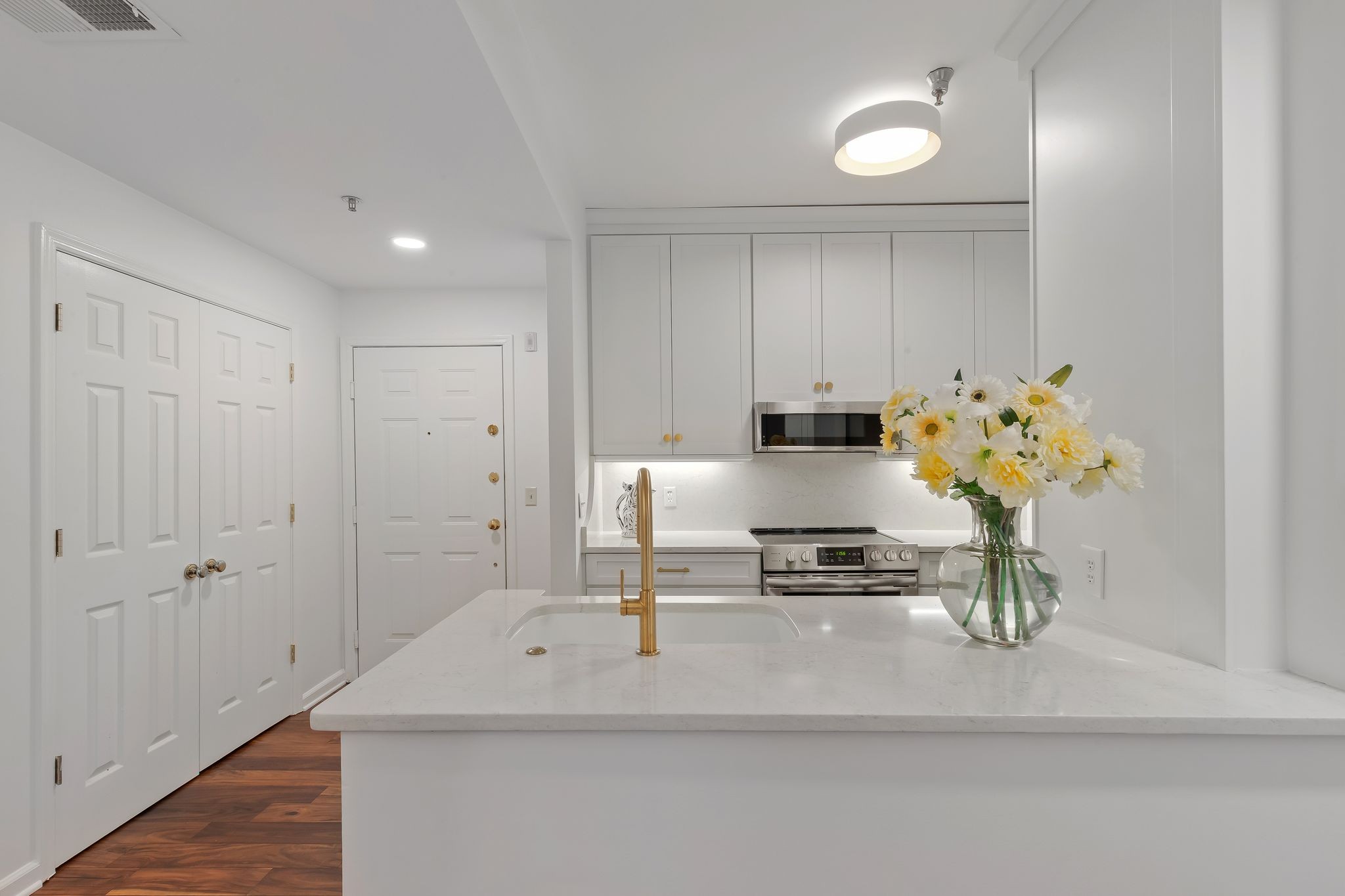 2025 Woodmont Blvd 101